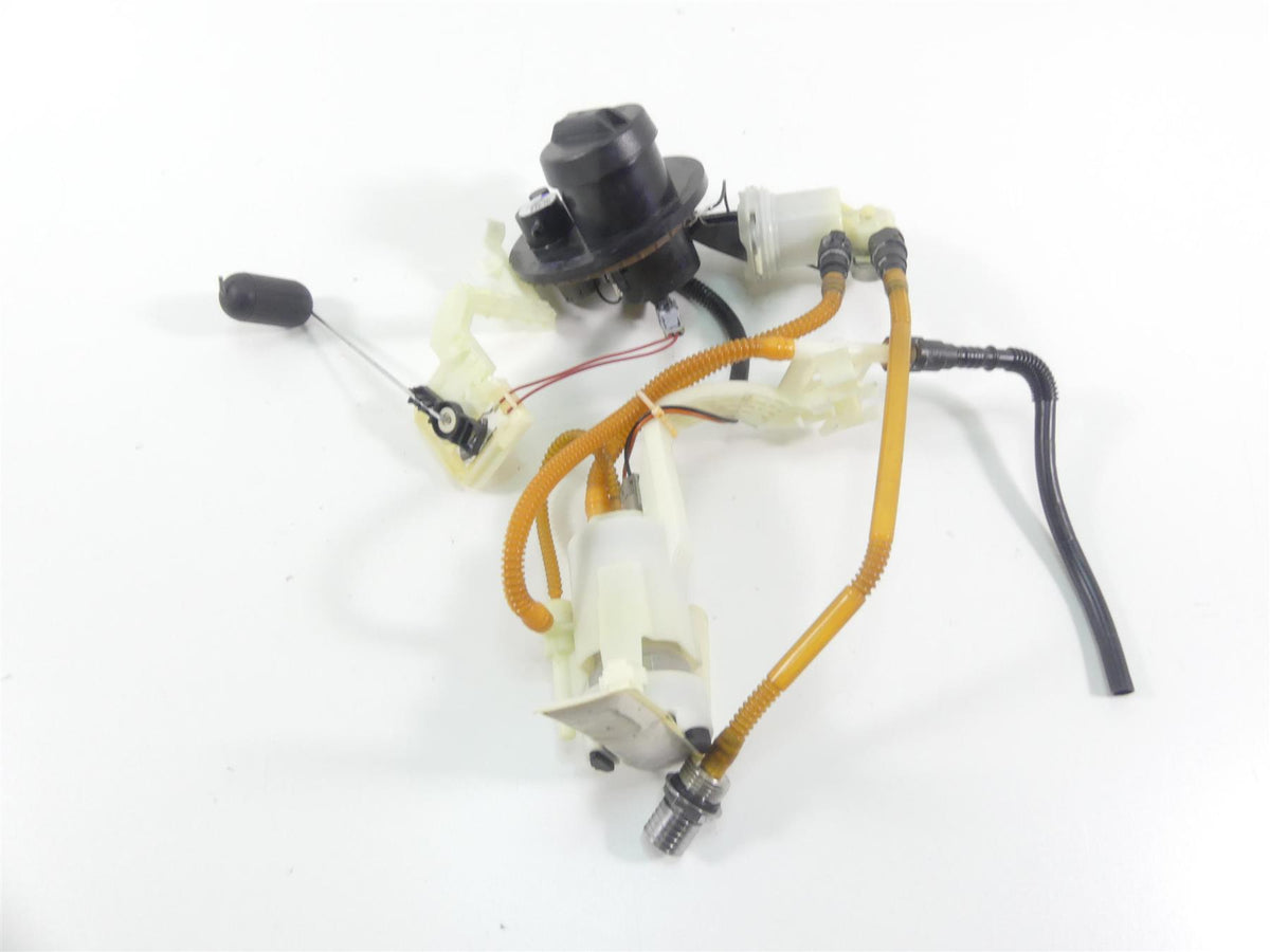 2016 Harley Touring FLHTP Electra Glide Fuel Gas Petrol Pump 7K 75069-08 {{ shop.shopifyCountryName }} - Mototech271