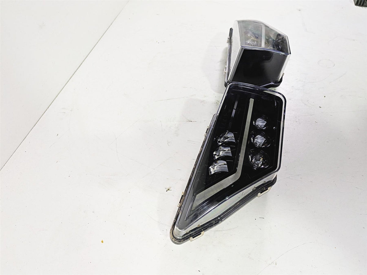 2021 Kawasaki Teryx KRX KRF 1000 Headlight Head Light Lamp 23004-0392 23004-0393 {{ shop.shopifyCountryName }} - Mototech271