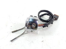Load image into Gallery viewer, 2006 Harley Touring FLHTCU SE E-Glide Right Hand Cruise Control Switch 71589-96B | Mototech271

