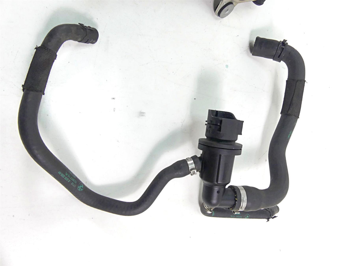 2016 BMW R1200GS Adv K51 Left Radiator Thermostat Fan Cover 17118546408 {{ shop.shopifyCountryName }} - Mototech271