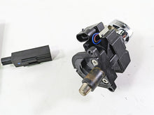 Load image into Gallery viewer, 2017 Harley Touring FLHTKSE CVO E-Glide Bcm Ignition Switch Key Set 71400090B | Mototech271
