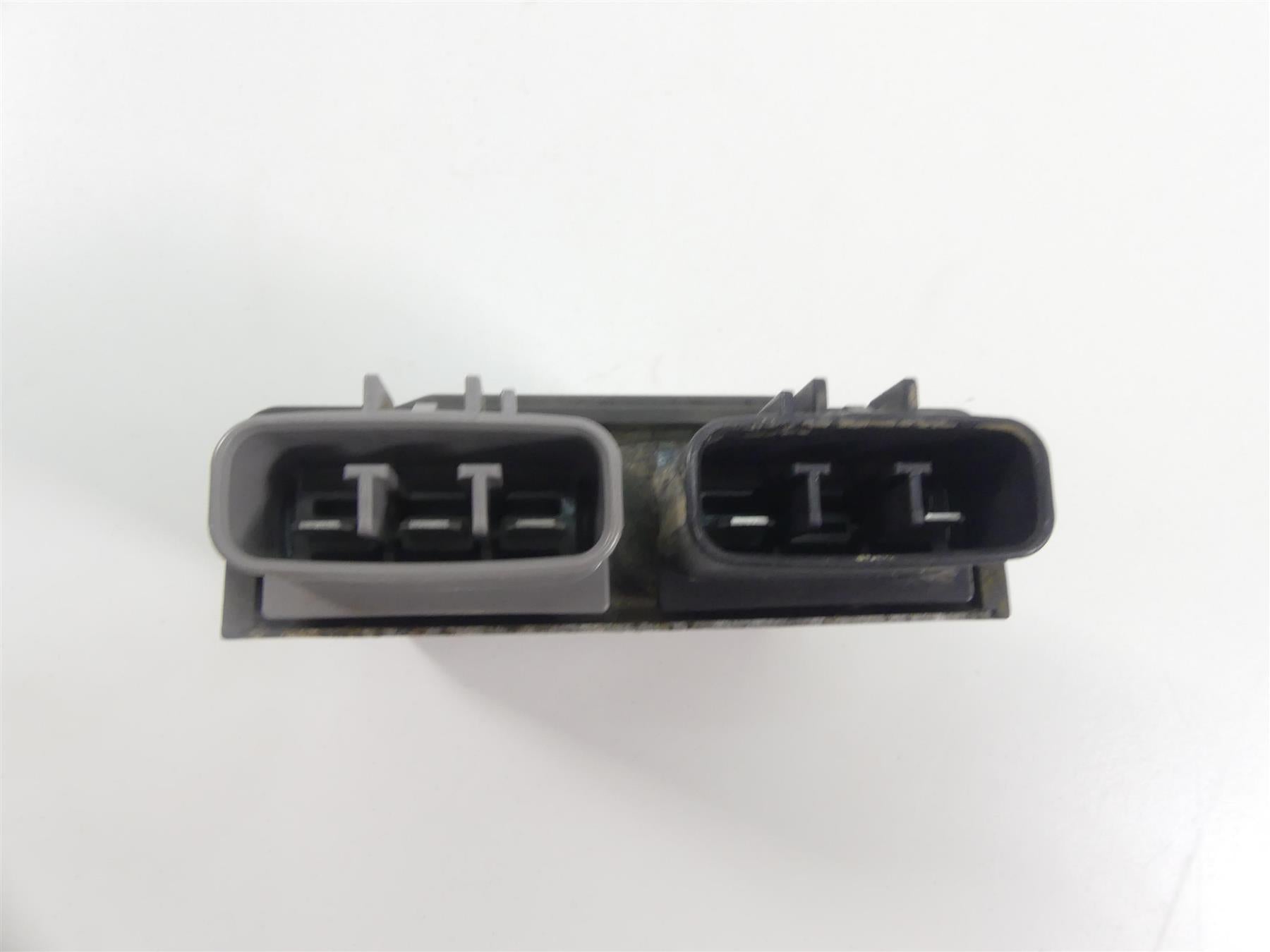 2019 BMW R1250GS K50 Rectifier Voltage Regulator 8523367 12318523367 {{ shop.shopifyCountryName }} - Mototech271
