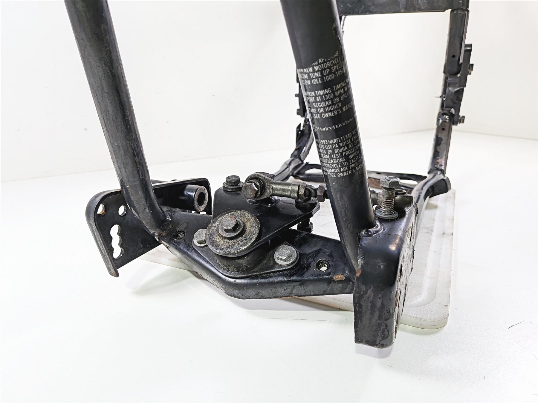 1993 Harley Touring FLHTCU Electra Glide Straight Main Frame Chassis Wit Clean Florida Title 47900-93B {{ shop.shopifyCountryName }} - Mototech271