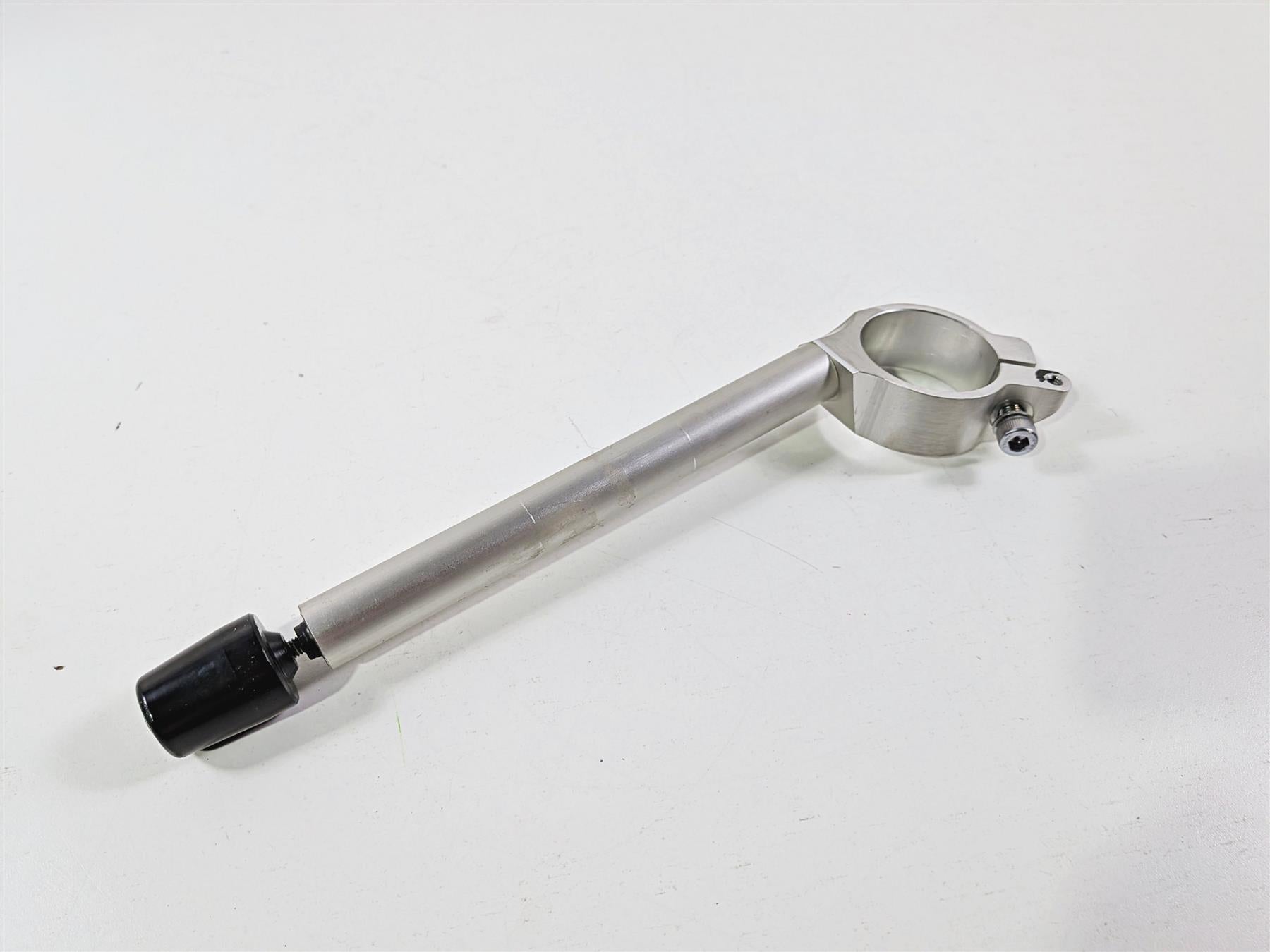 2025 Yamaha YZF R7 Oem Left Hand Clip On Handle Bar Handlebar BEB-26121-00-00 {{ shop.shopifyCountryName }} - Mototech271