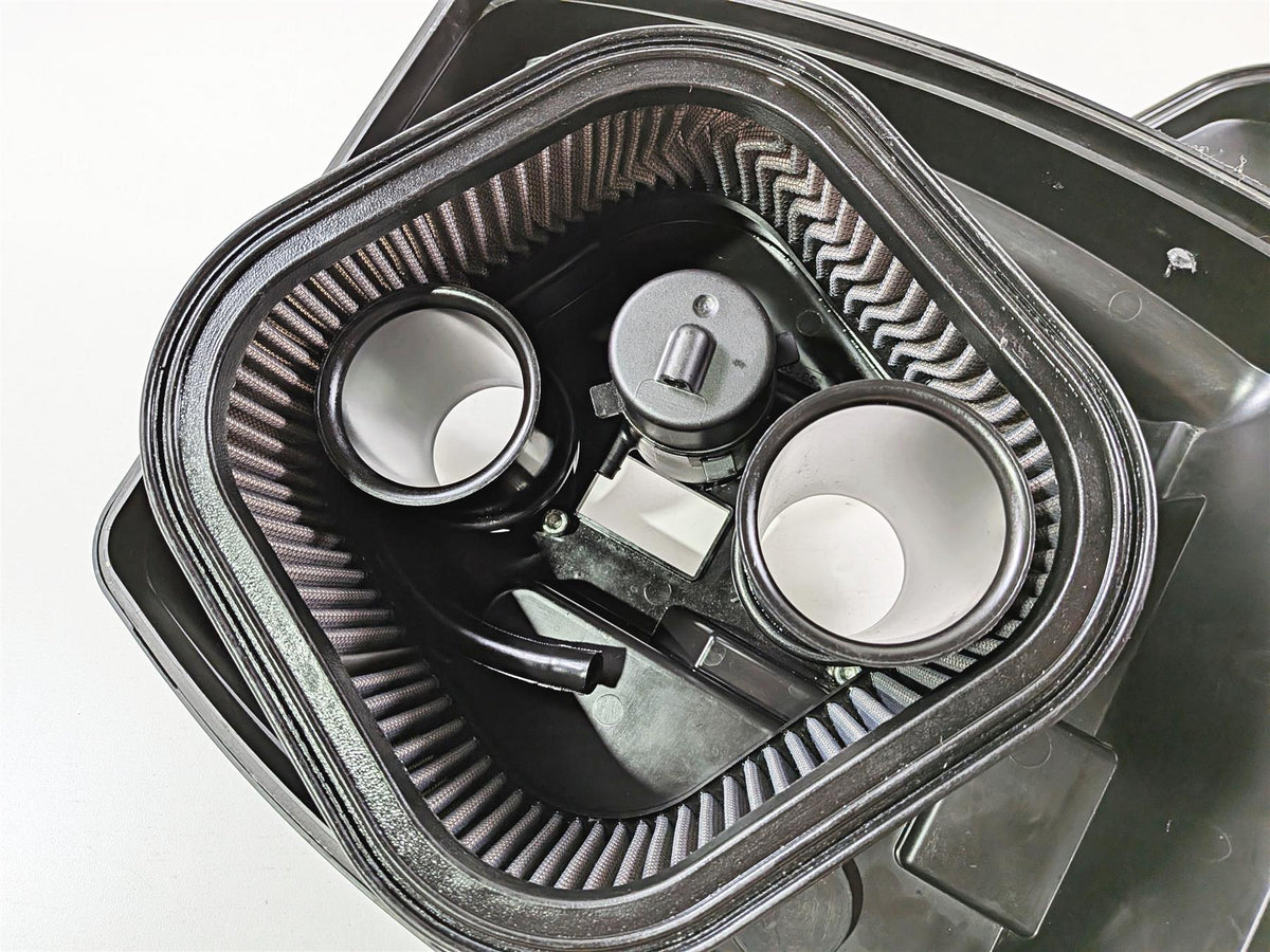 2011 Harley VRSCDX Night Rod Air Box Cleaner Breather Box - Read 28863-01 {{ shop.shopifyCountryName }} - Mototech271