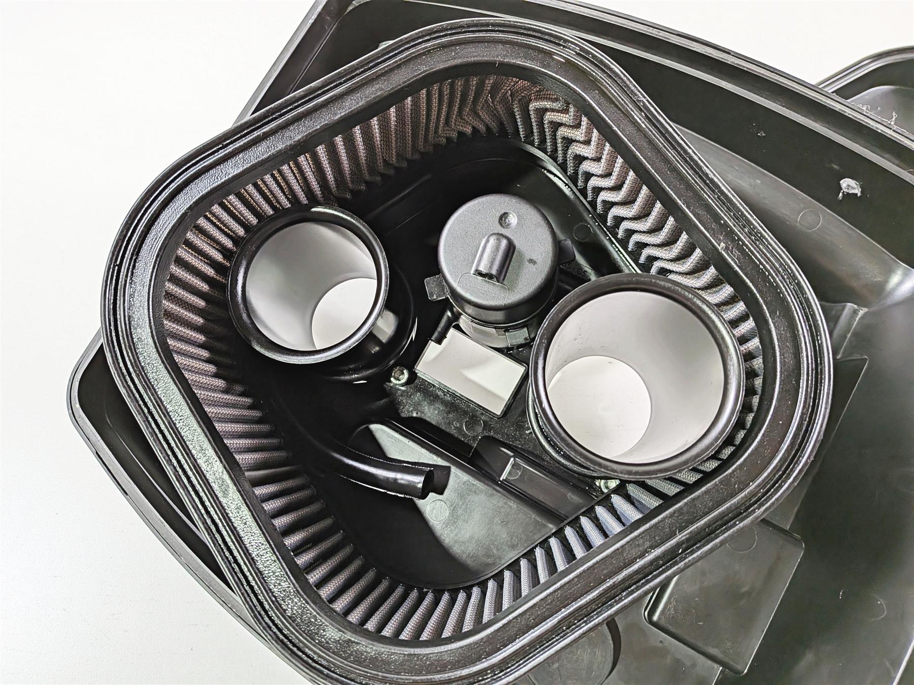 2011 Harley VRSCDX Night Rod Air Box Cleaner Breather Box - Read 28863-01 {{ shop.shopifyCountryName }} - Mototech271
