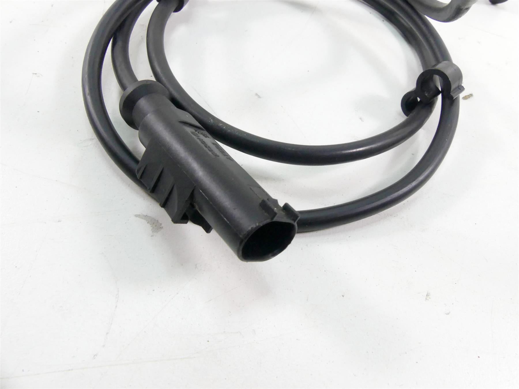 2015 KTM 1290 Adventure Front Abs Brake Wheel Speed Sensor 76042025000 {{ shop.shopifyCountryName }} - Mototech271