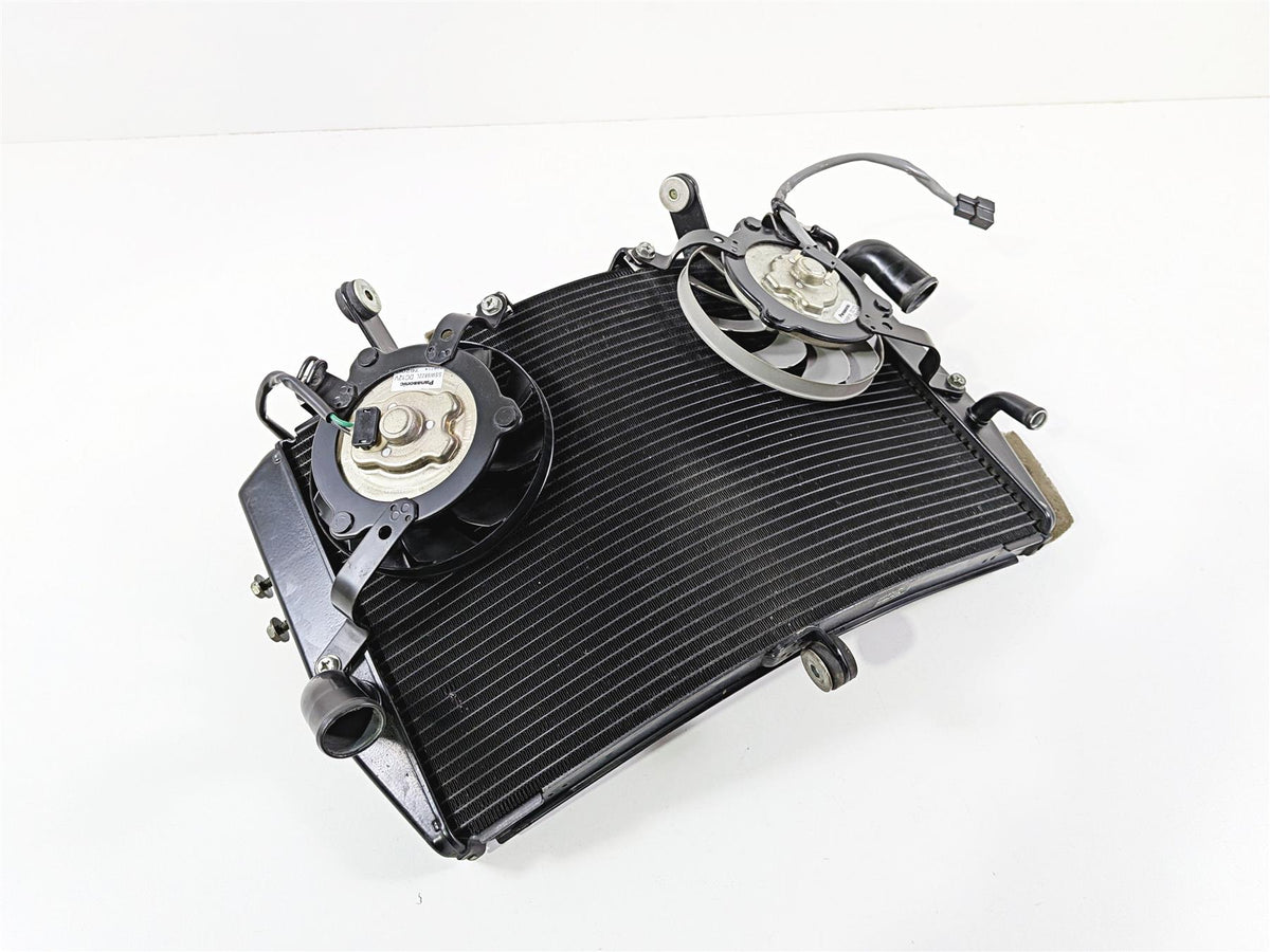 2008 Yamaha YZF R1 RN19 Coolant Radiator & Fan Set - Tested 4C8-12461-00-00 {{ shop.shopifyCountryName }} - Mototech271