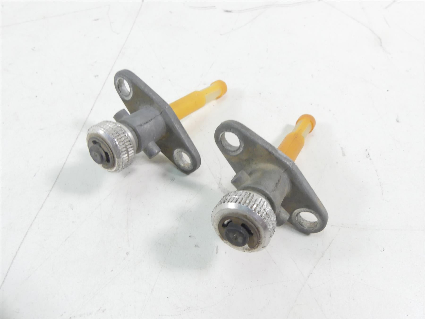 2015 KTM 1190 Adventure R Fuel Gas Petrol Petcock Valve Set 58507003200 {{ shop.shopifyCountryName }} - Mototech271