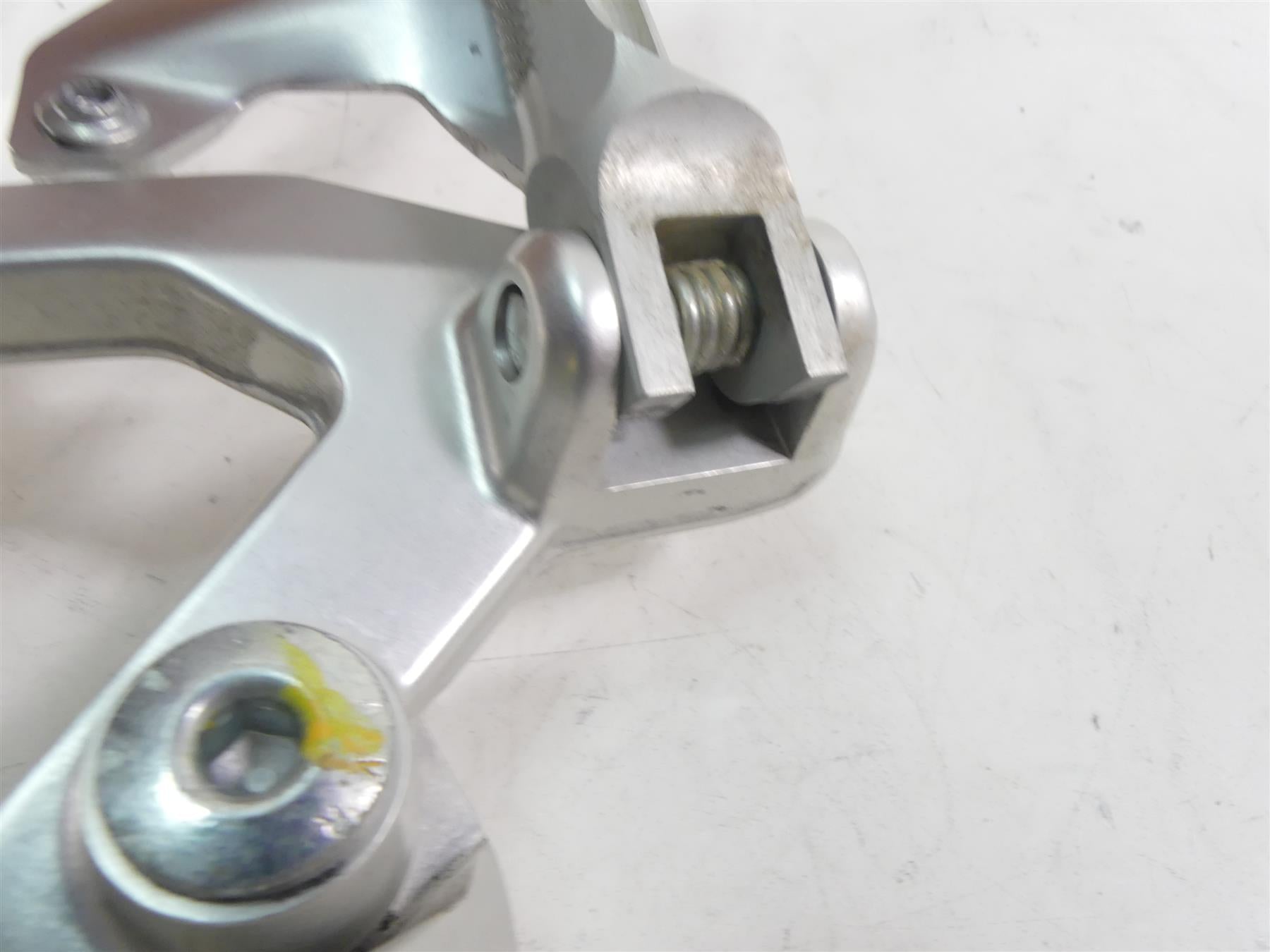 2020 Ducati Panigale V2 Left Footpeg Shifter & Frame Mount 82421862AA 45612092BA {{ shop.shopifyCountryName }} - Mototech271