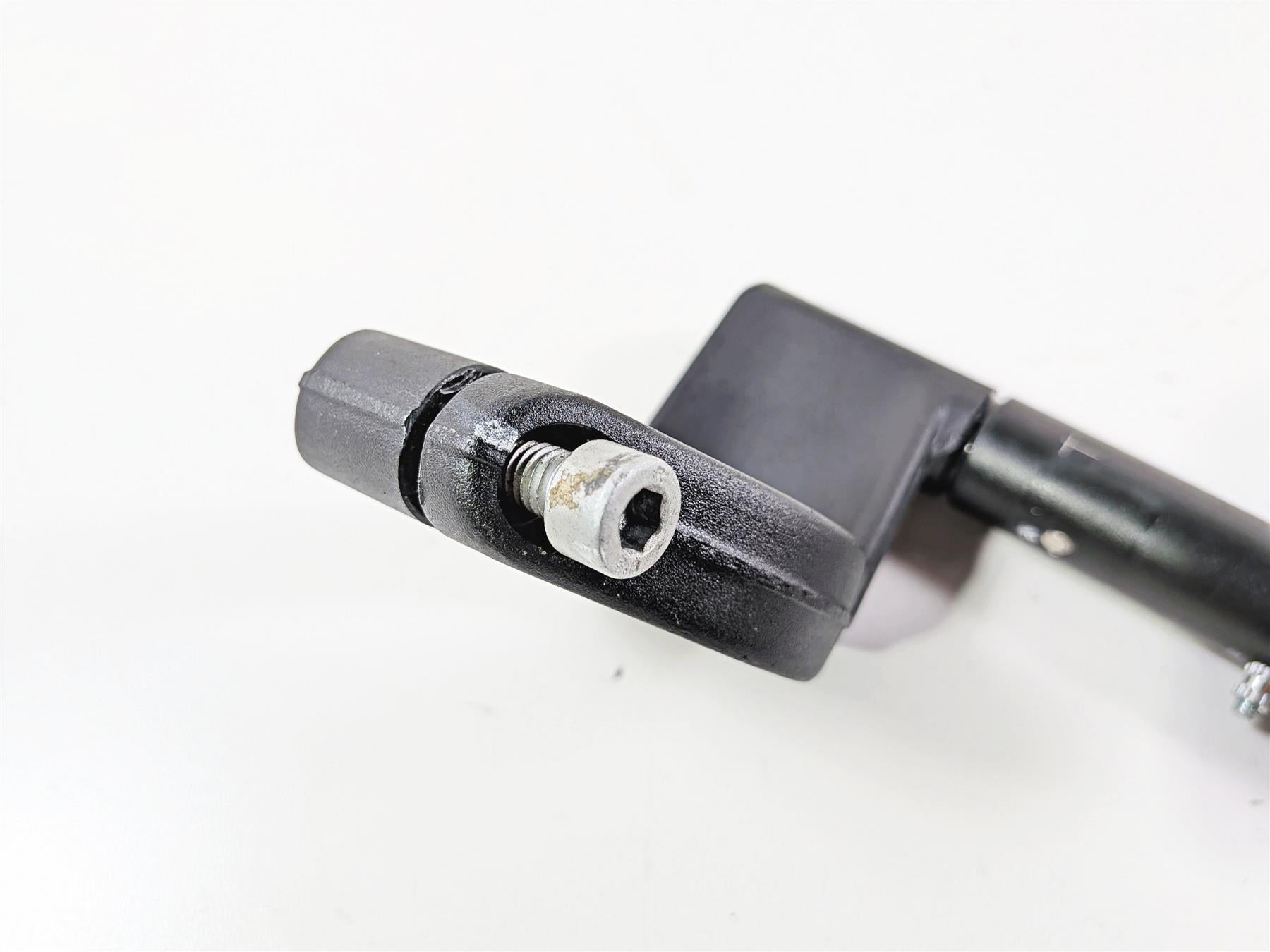 2025 CFMoto 450 SS Right Handlebar Handle 6AQV-100120-1300 {{ shop.shopifyCountryName }} - Mototech271
