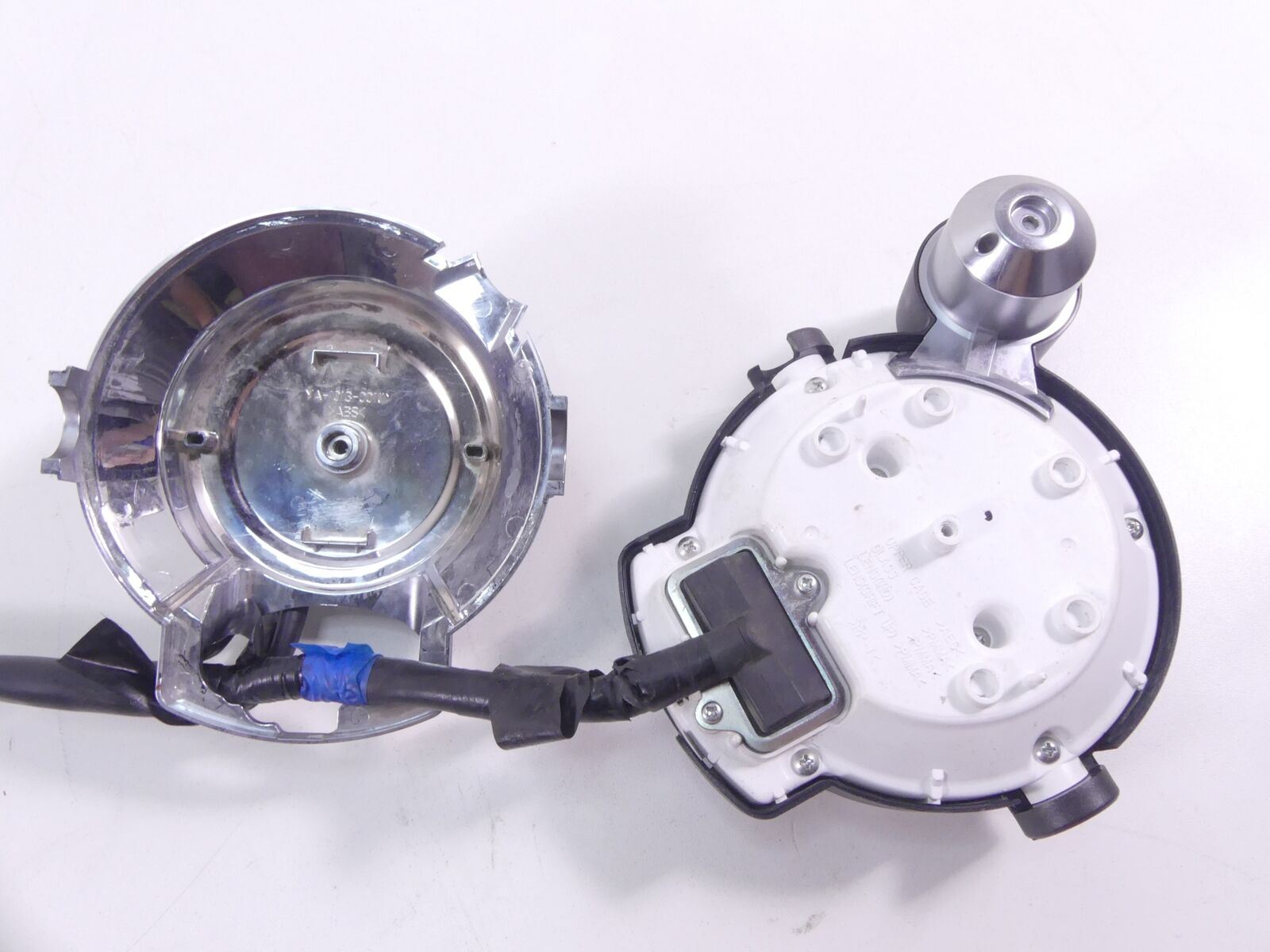 2019 Yamaha VMX17 V-Max 1700 Tachometer Tacho Gauges - For Parts 2S3-83580-01-00 {{ shop.shopifyCountryName }} - Mototech271