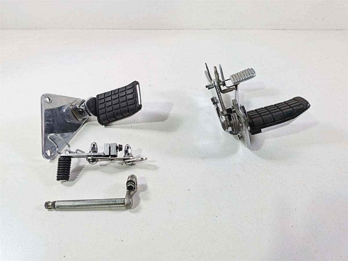 1997 Honda GL1500 CA Valkyrie Front Foot Peg Rest Shifter Set 50625-MZ0-000-Mototech271
