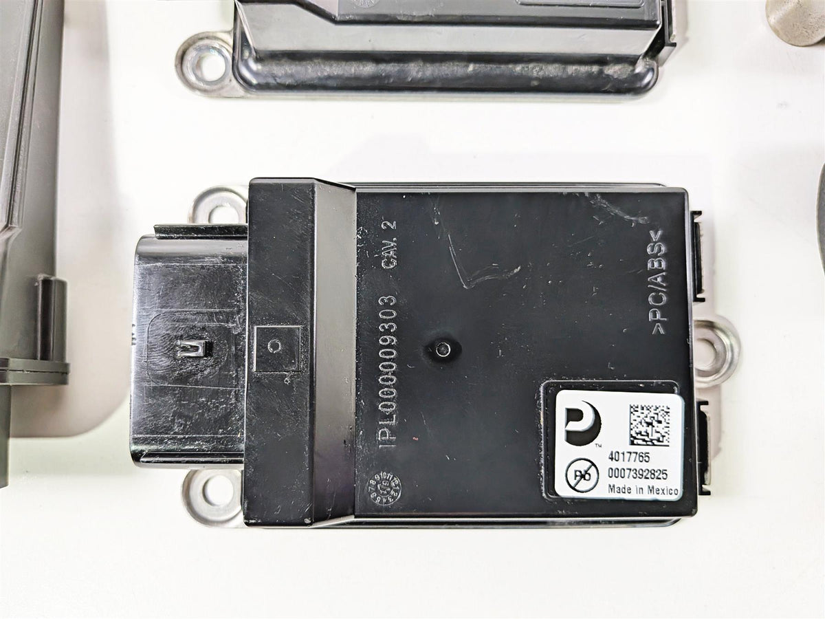 2020 Indian Challenger Limited Control Module Key Fob Set 4019281H 4017768-Mototech271