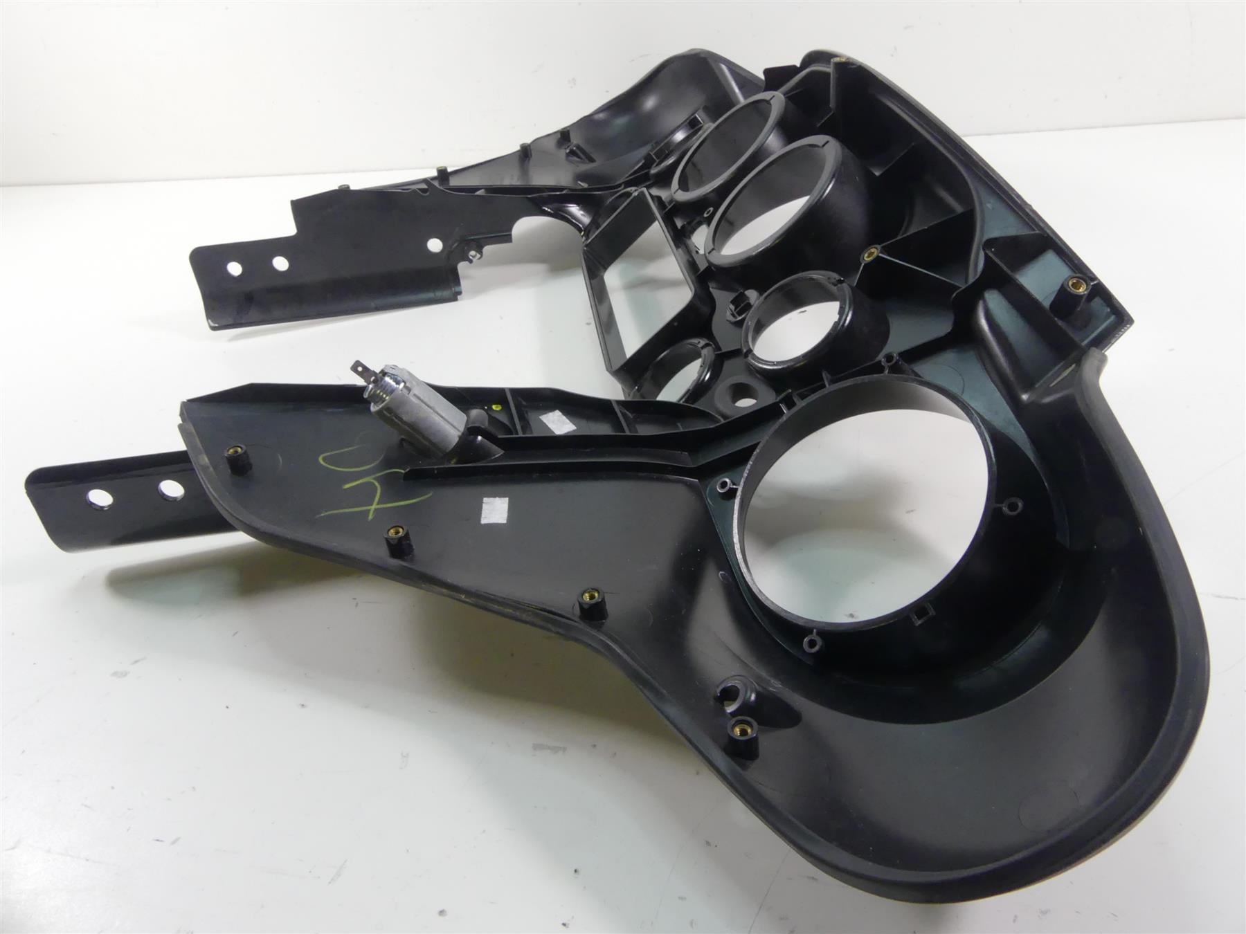 2012 Harley Touring FLHX Street Glide Inner Front Fairing Cover -Read 58497-08 {{ shop.shopifyCountryName }} - Mototech271