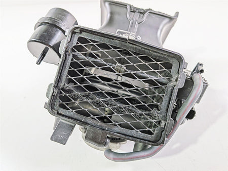 2024 Yamaha YZF R1 RN65 Front Center Air Duct Intake & Diaphragm B3L-2832E-00 {{ shop.shopifyCountryName }} - Mototech271