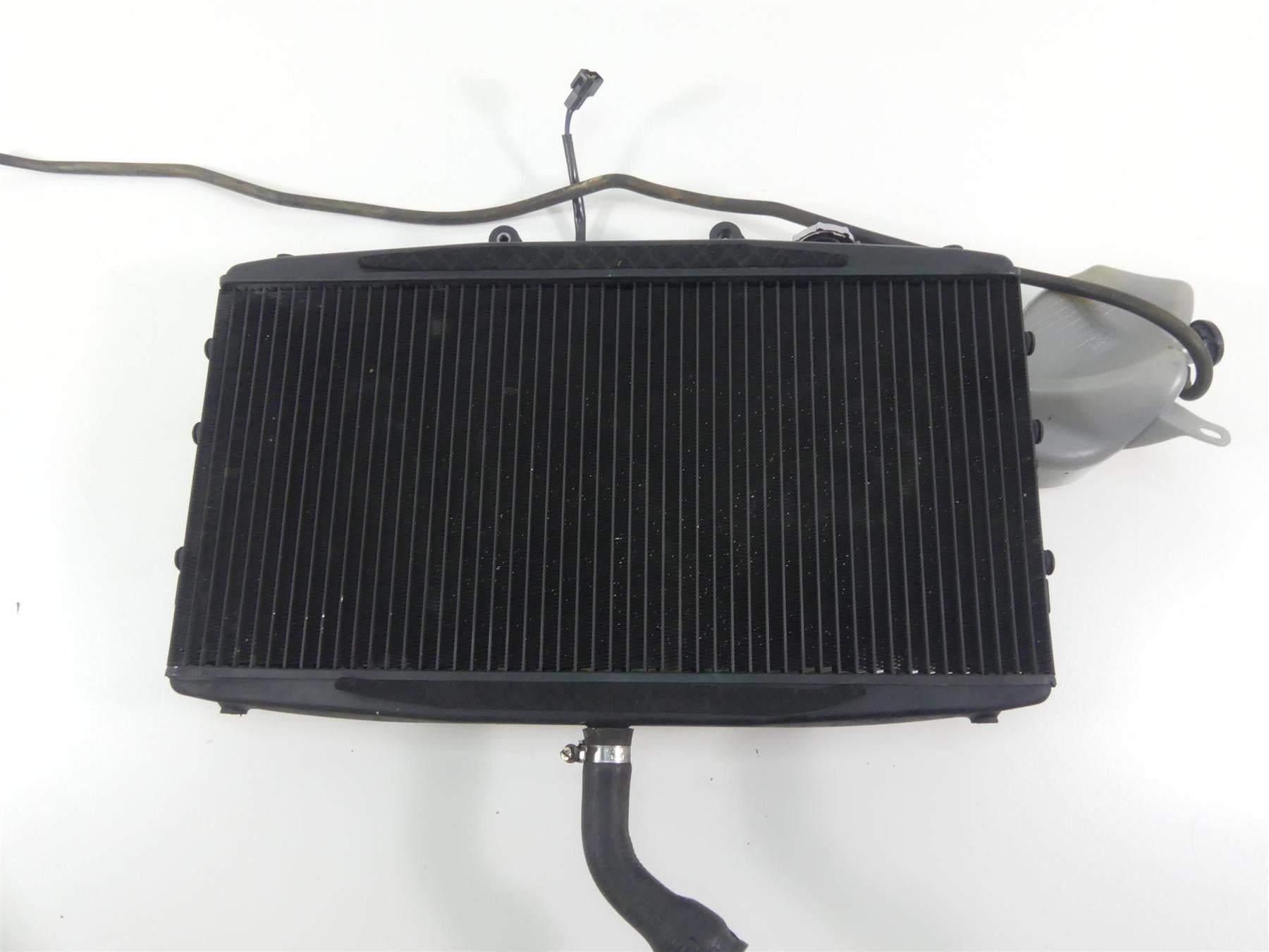 2013 Triumph Rocket 3 Touring Radiator Fan Hoses Reservoir - No Leaks T2108307 {{ shop.shopifyCountryName }} - Mototech271