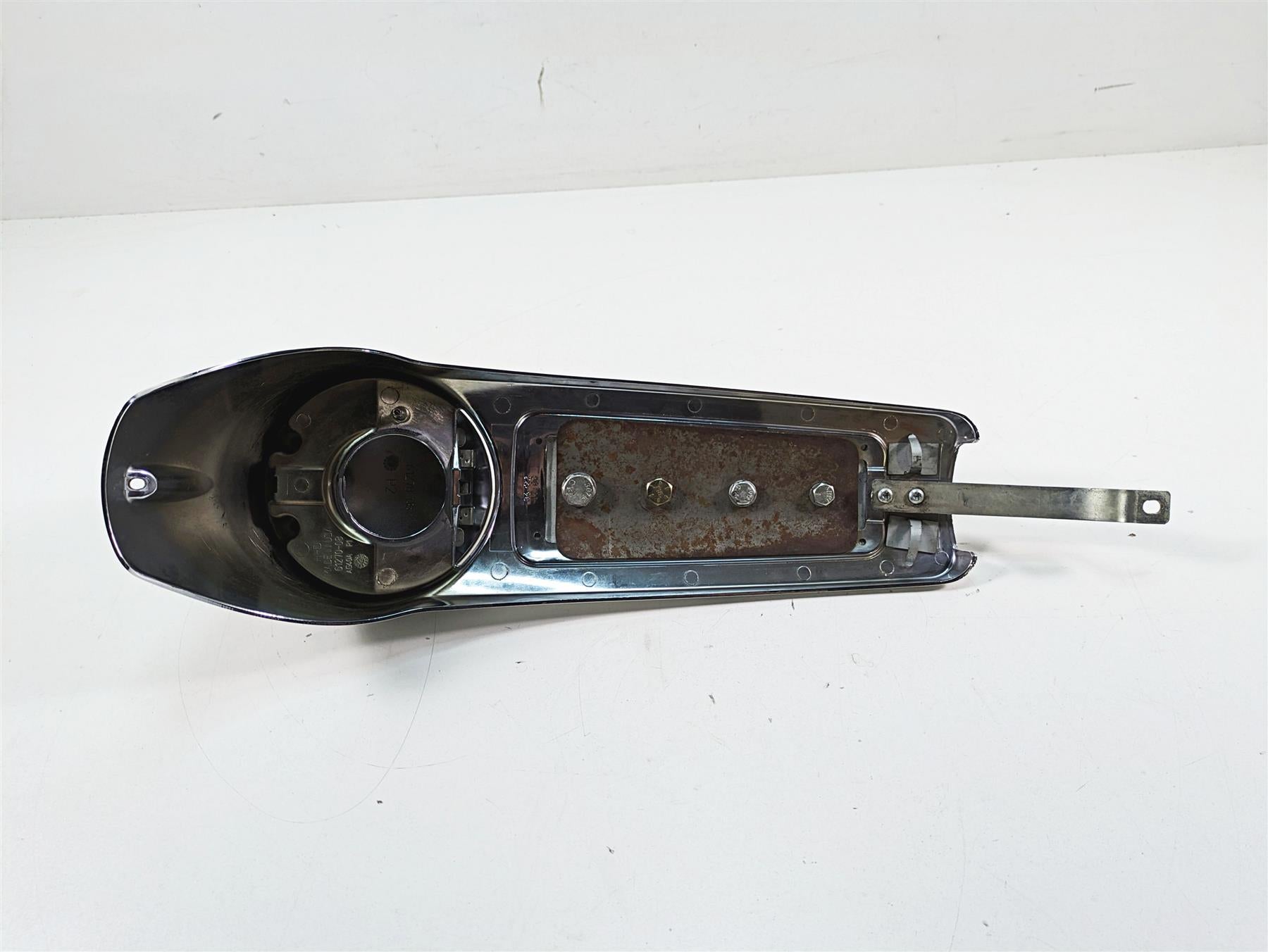 2011 Harley Touring FLTRU Road Glide Fuel Gas Petrol Tank Dash Console 61270-08 {{ shop.shopifyCountryName }} - Mototech271