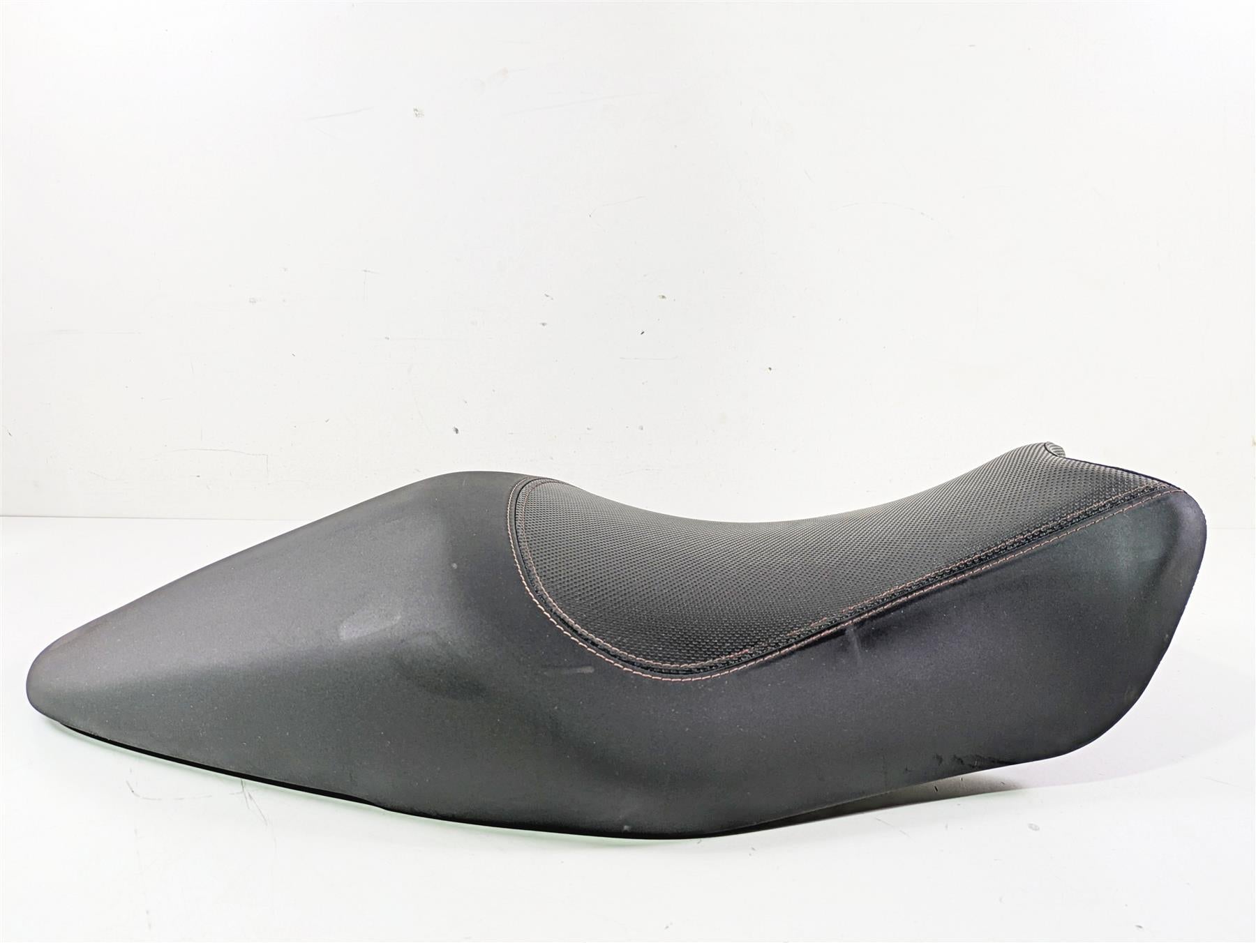 2016 Ducati Monster 1200 S Seat Saddle - Normal Wear - No Tears 59512224A {{ shop.shopifyCountryName }} - Mototech271
