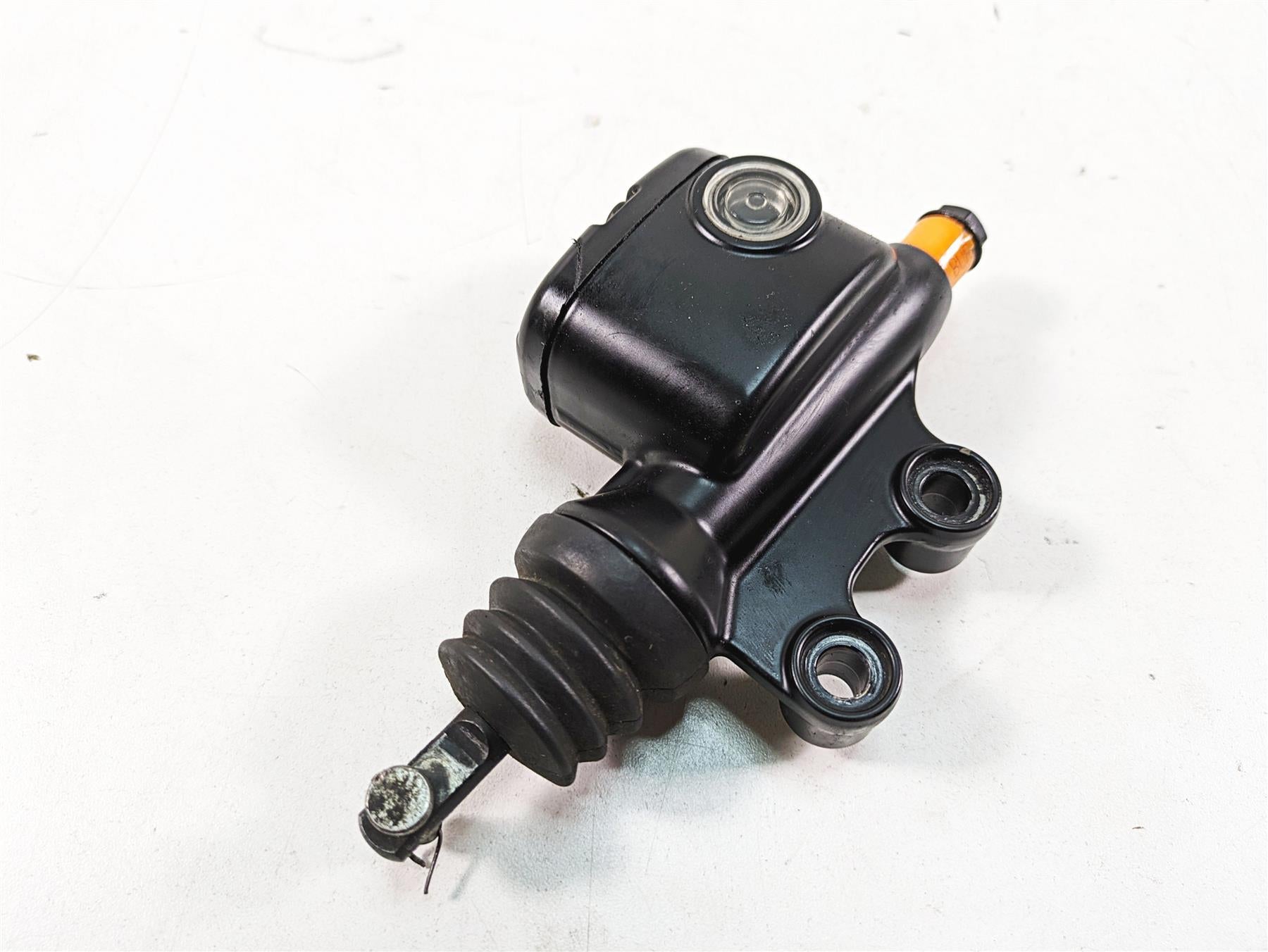 2018 Harley Touring FLHXSE CVO Street Glide Rear Brake Master Cylinder 41700028A {{ shop.shopifyCountryName }} - Mototech271