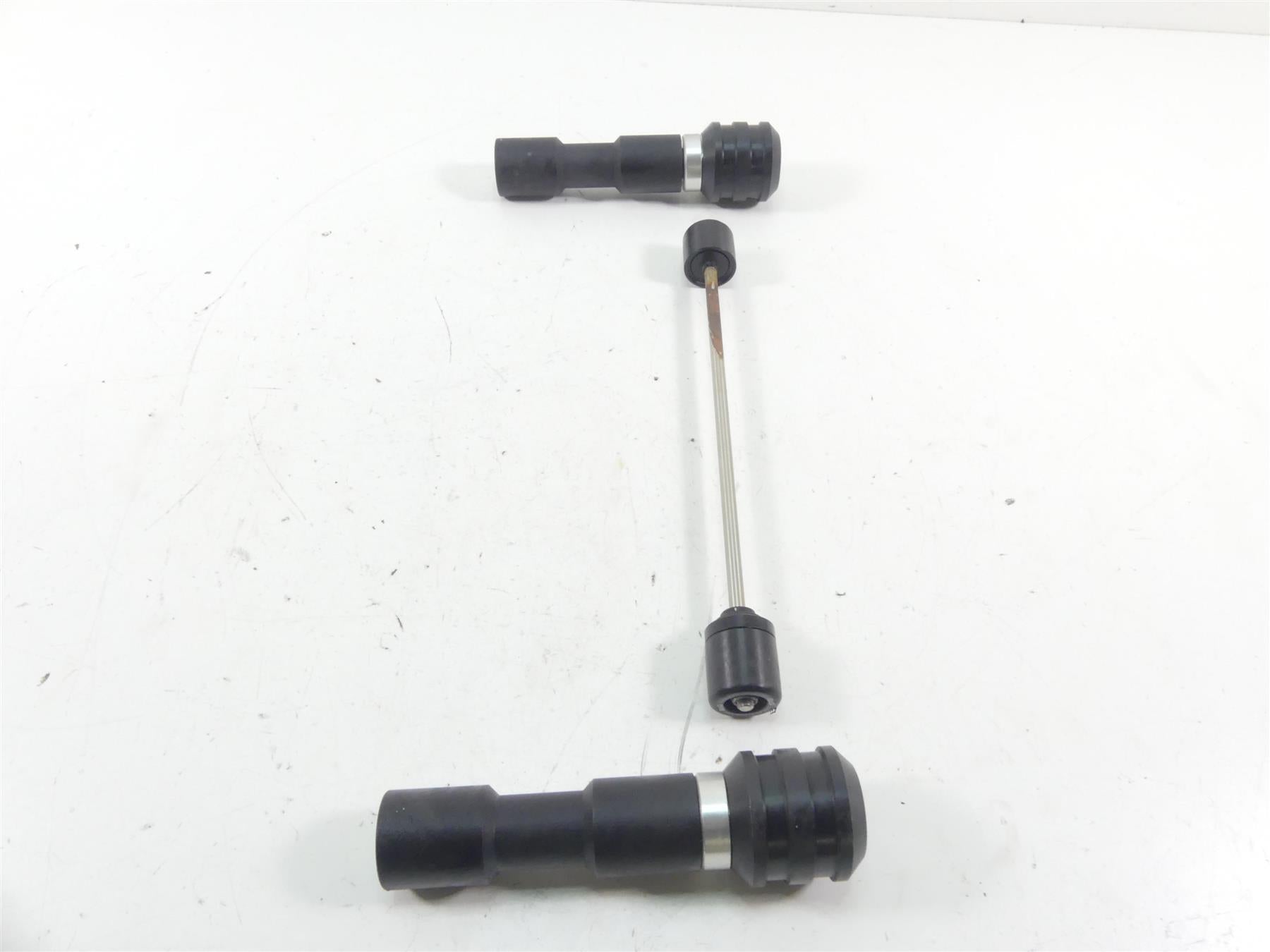 2017 Triumph Thruxton 1200 R Puig Hi-Tech Parts Vintage Frame Slider Set 8588N {{ shop.shopifyCountryName }} - Mototech271
