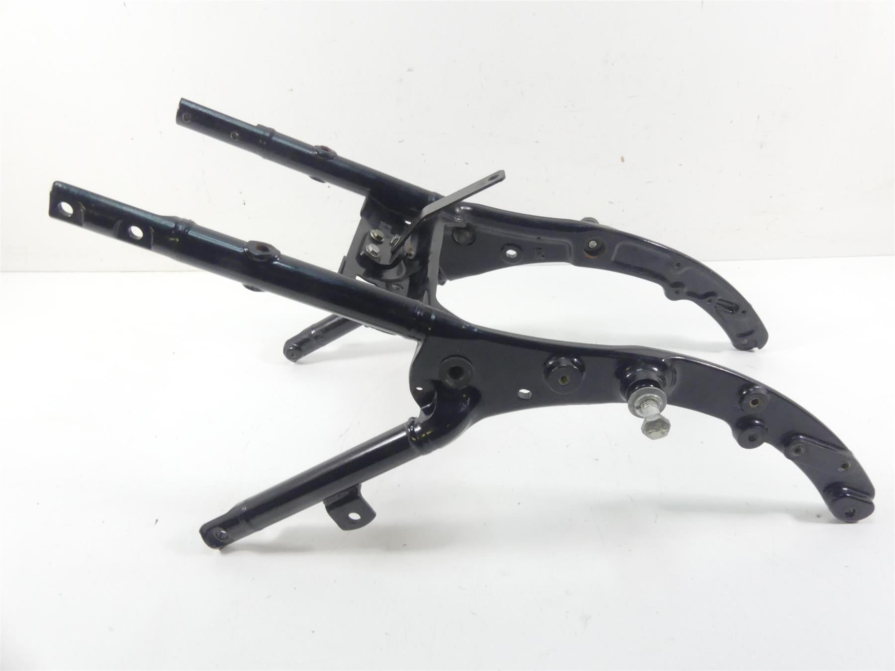 2013 Harley Touring FLHTP Electra Glide Bent Rear Subframe Sub Frame 48079-09BHP