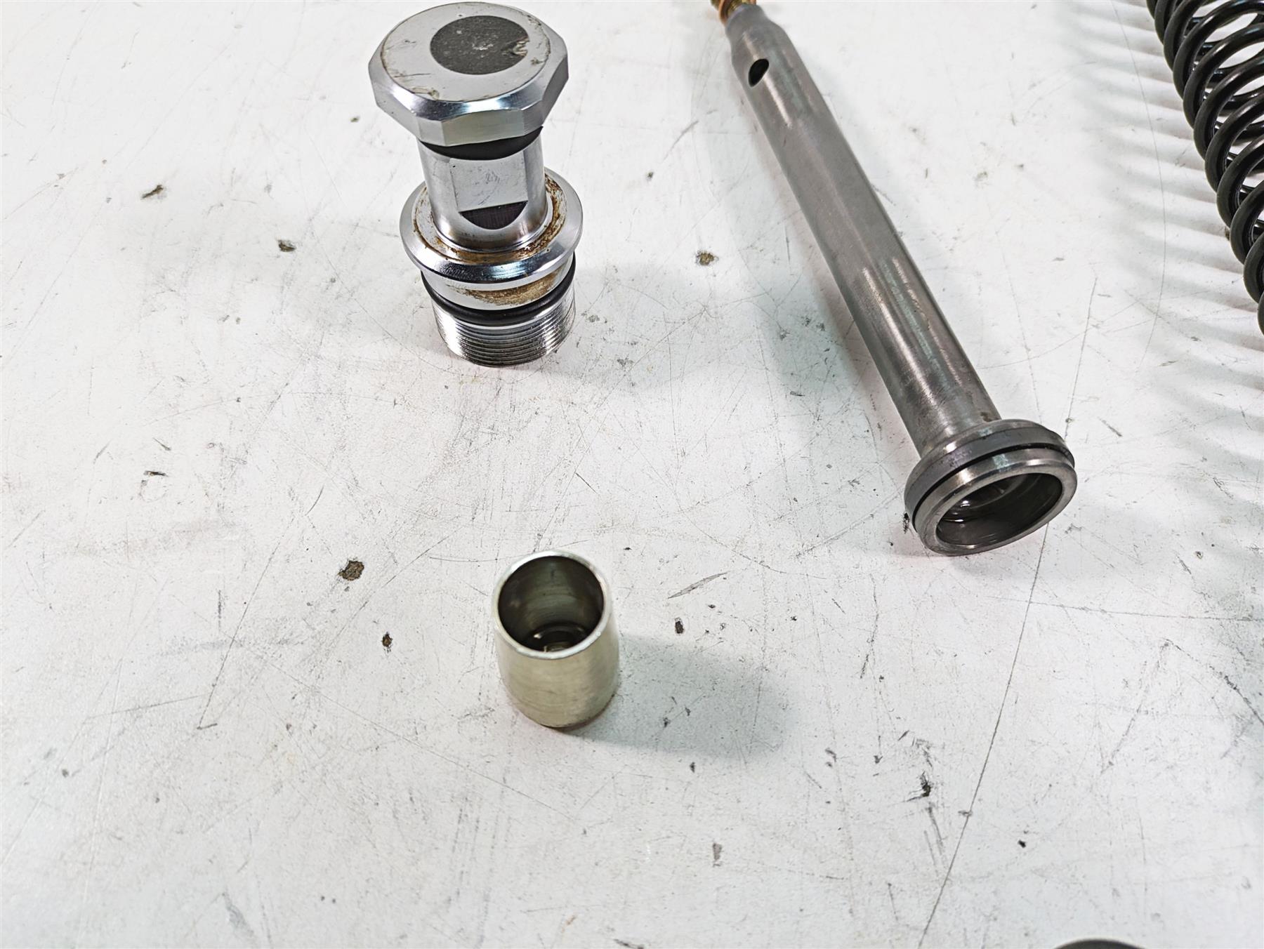 2013 Harley Touring FLHX Street Glide Front Fork Internals Spring Set 46422-09 {{ shop.shopifyCountryName }} - Mototech271