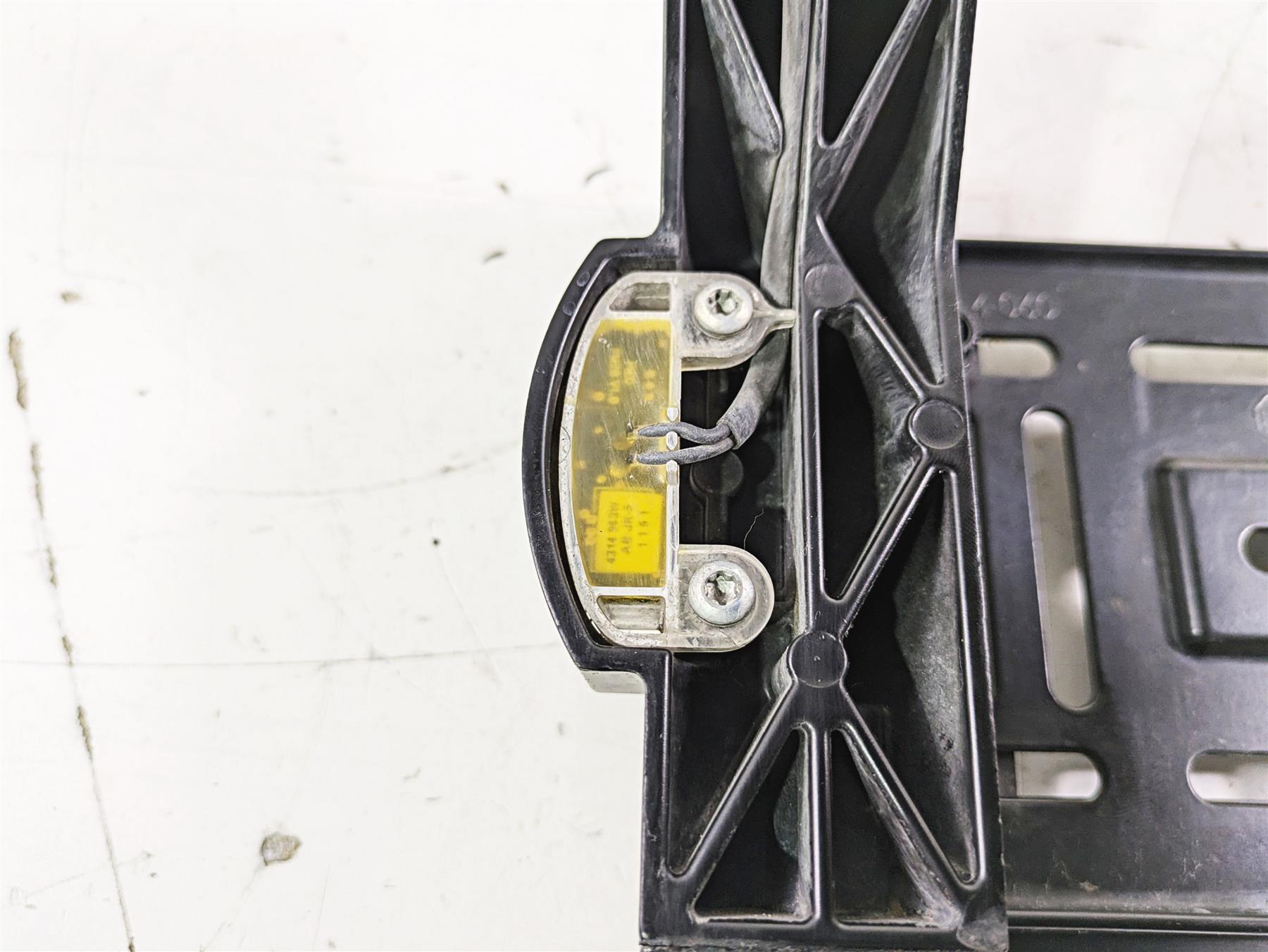 2012 Harley VRSCF Muscle V Rod Side License Plate Holder & Light 69390-09 {{ shop.shopifyCountryName }} - Mototech271