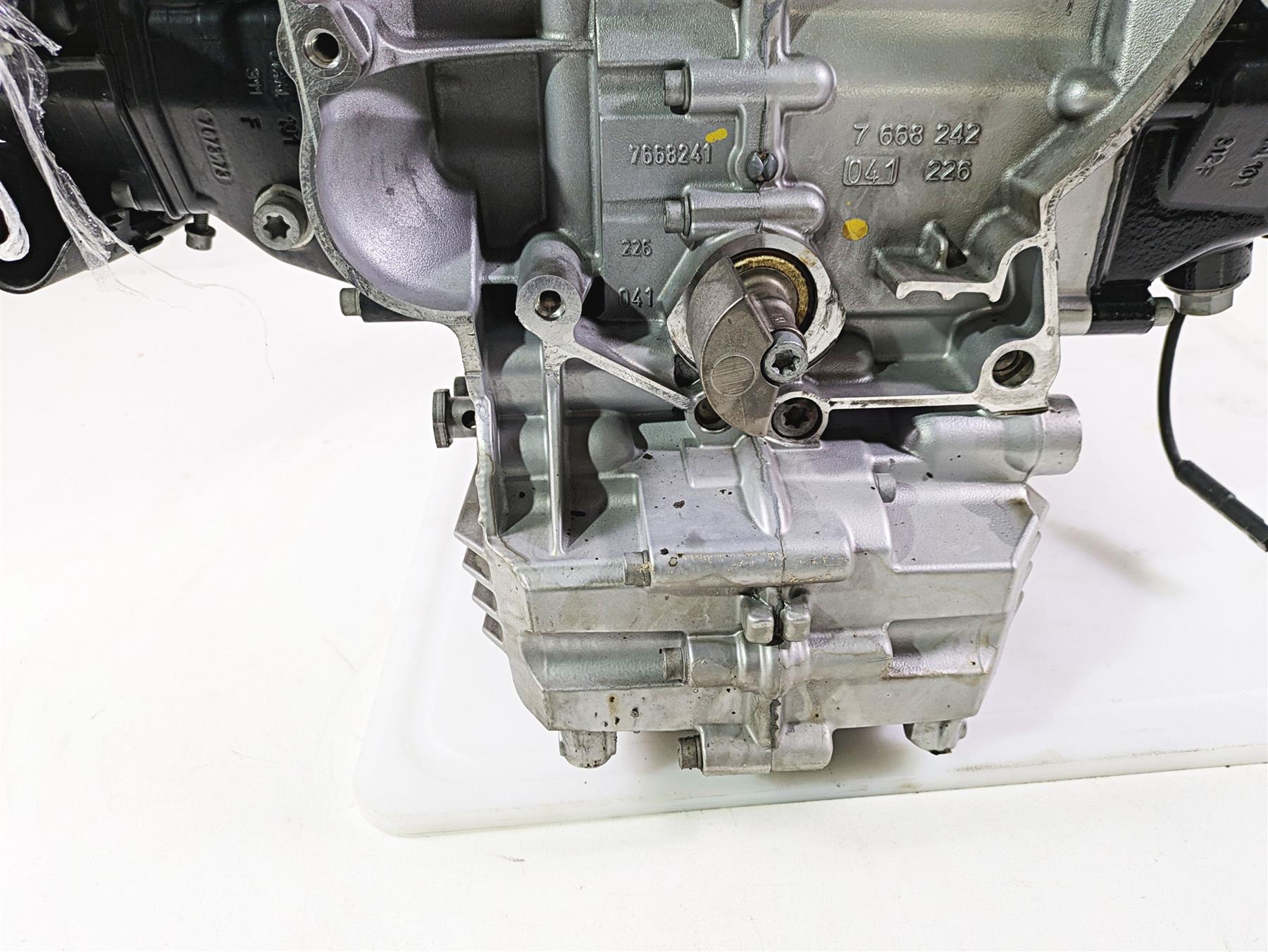 2009 BMW R1200GS K255 Adv Running Engine Motor 46k - Video 11007716692 {{ shop.shopifyCountryName }} - Mototech271