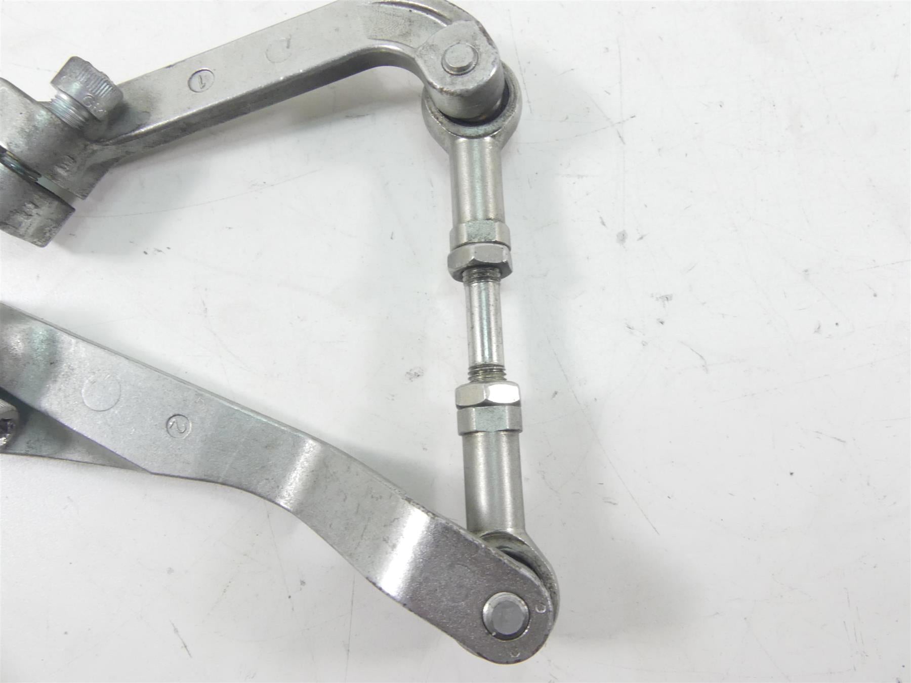 2021 Harley Softail FXBBS Street Bob Left Mid Footpeg Foot Peg Shifter 50500603 {{ shop.shopifyCountryName }} - Mototech271