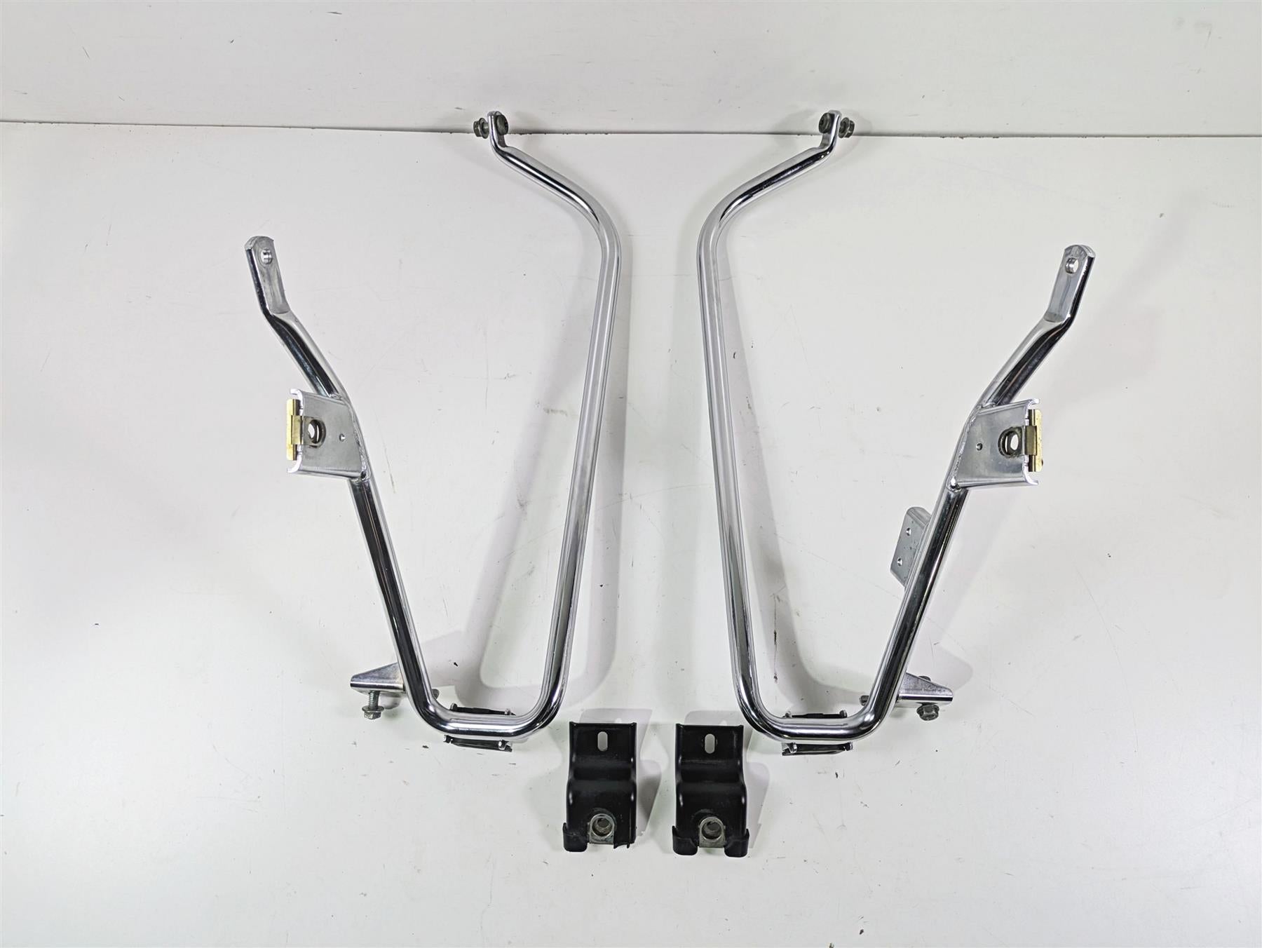 2010 Harley Touring FLHXSE CVO Street Glide Saddlebag Rack Mount Set 49206-09A