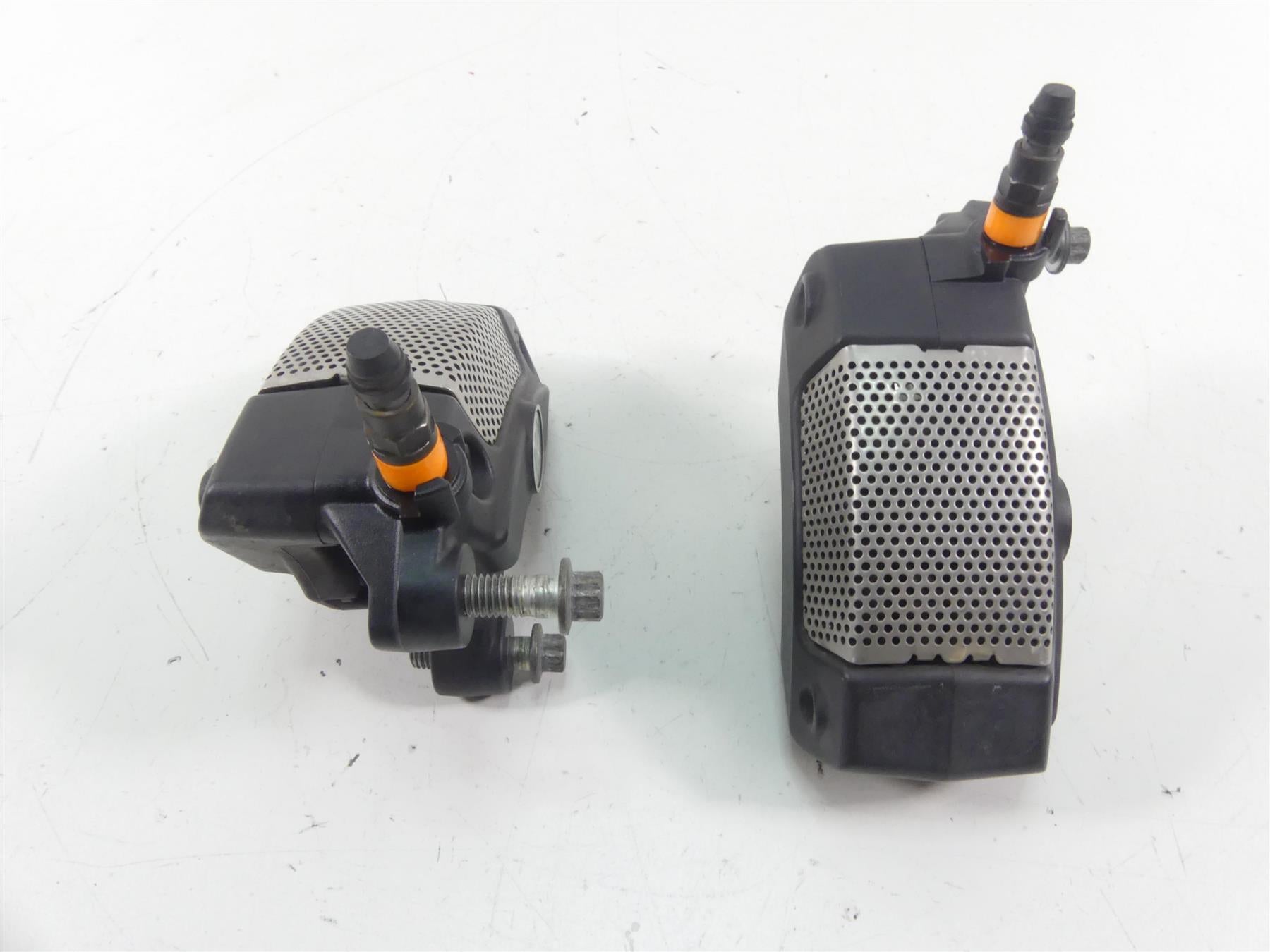 2013 Harley Touring FLHTK Electra Glide Front Brake Calipers 43027-08 44023-08 {{ shop.shopifyCountryName }} - Mototech271