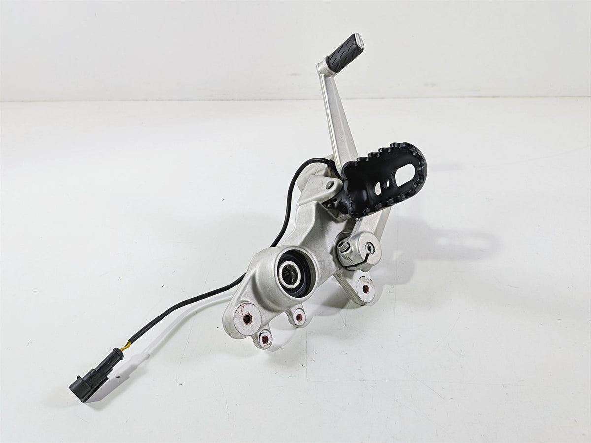 2009 Ducati Hypermotard 1100 S Front Right Foot Peg & Brake Pedal 82420711A-Mototech271