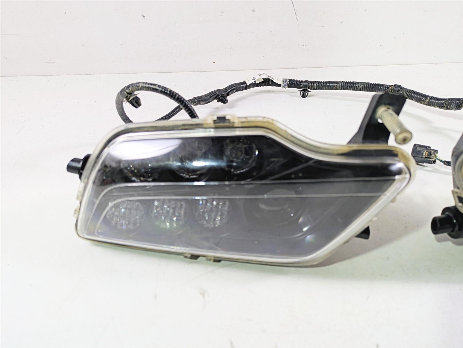 2023 Honda Talon SXS1000 S2R Headlight Head Lamp & Wiring - Read 33100-HL6-A41 {{ shop.shopifyCountryName }} - Mototech271