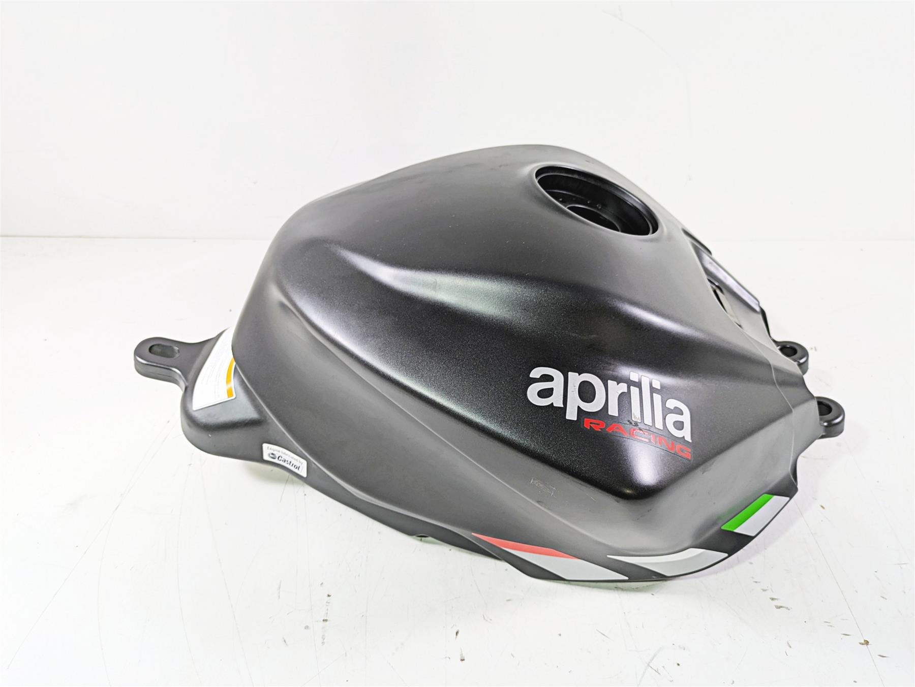 2021 Aprilia RS660 Oem Fuel Gas Petrol Tank - No Holes No Leaks 2B005484 {{ shop.shopifyCountryName }} - Mototech271