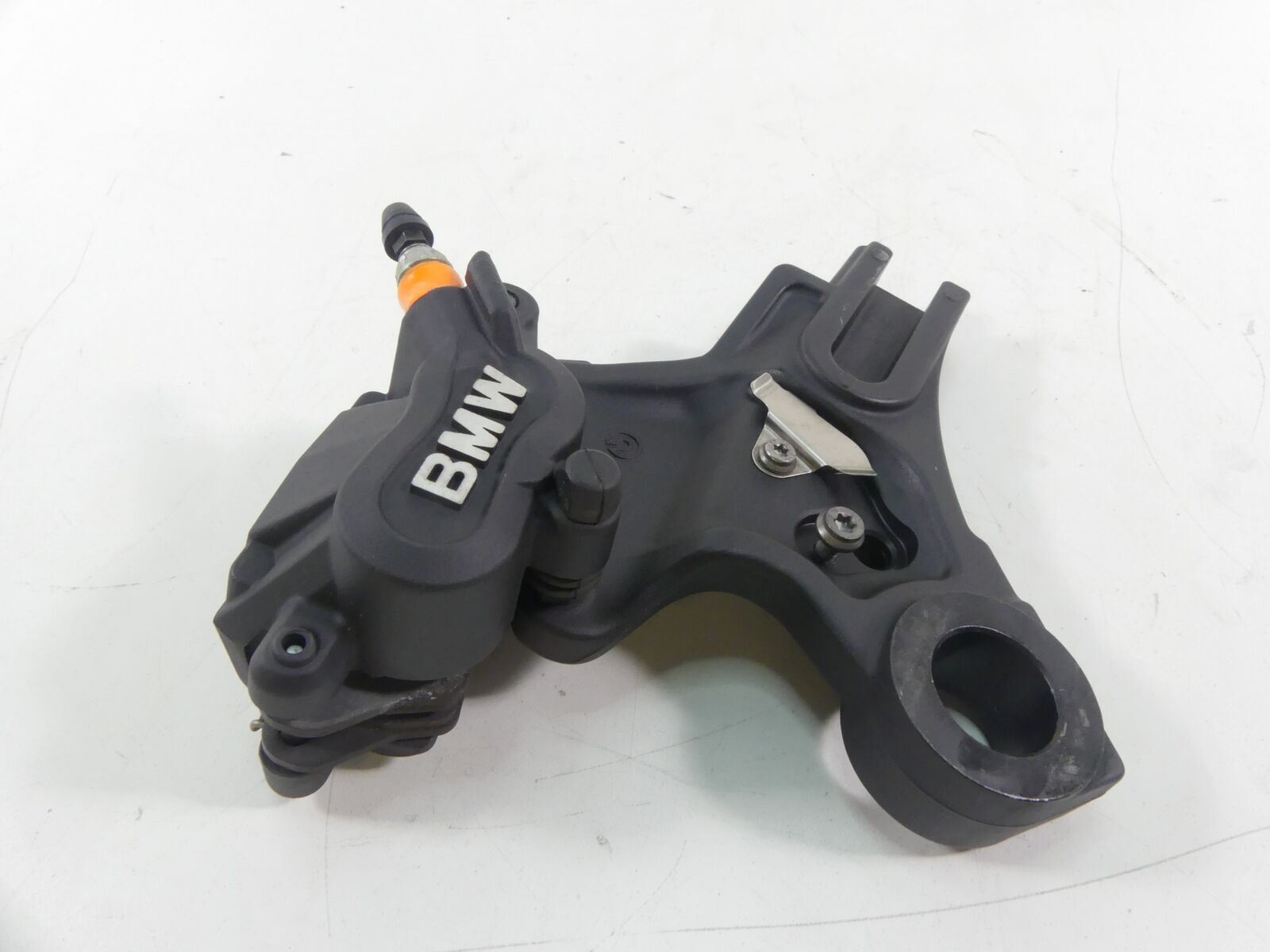2018 BMW S1000XR K49 Rear Brembo Brake Caliper + Mount 34218546608 {{ shop.shopifyCountryName }} - Mototech271