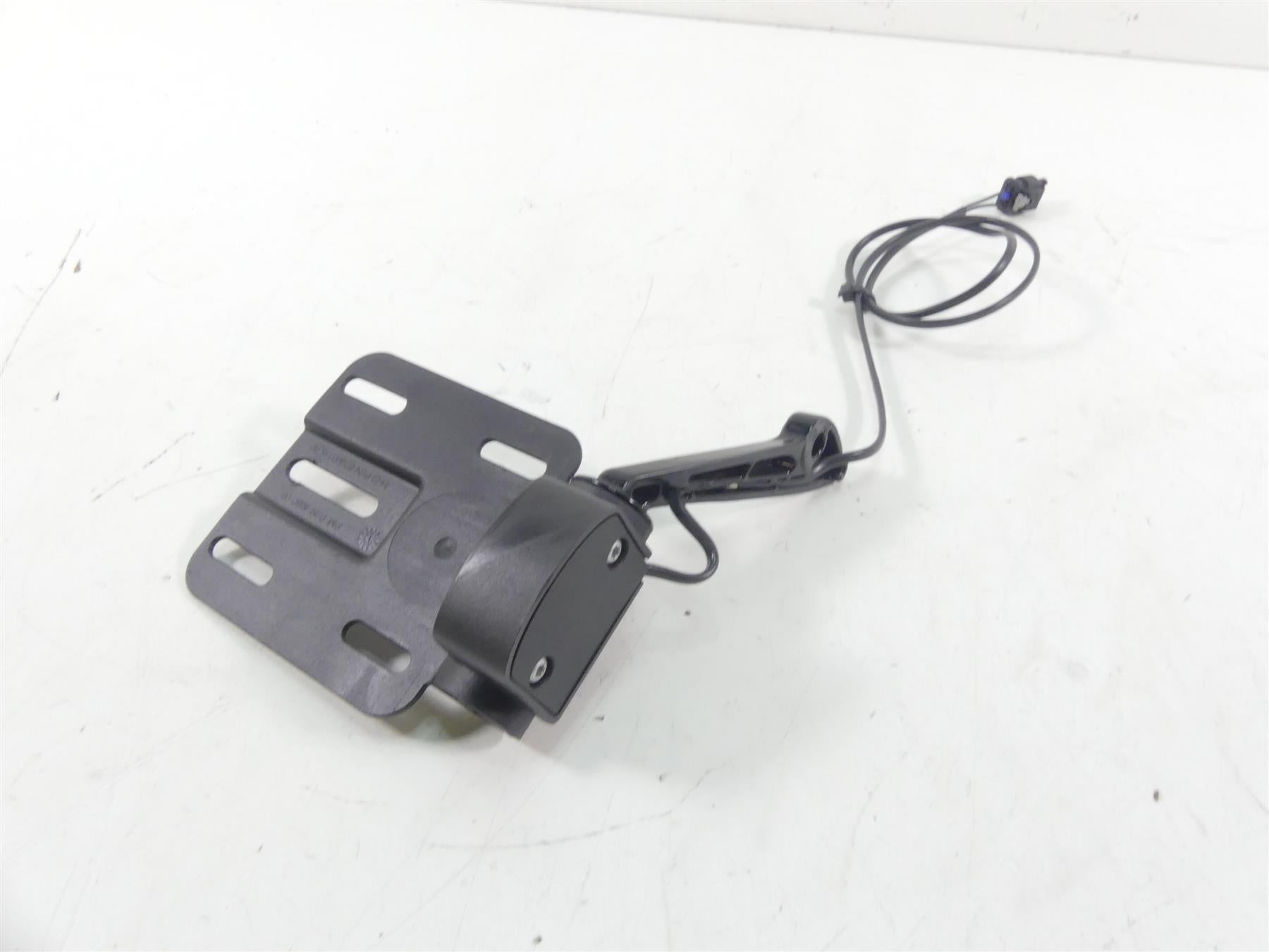 2021 Harley Softail FXBBS 114 Street Bob Side License Plate Bracket 67900343 {{ shop.shopifyCountryName }} - Mototech271