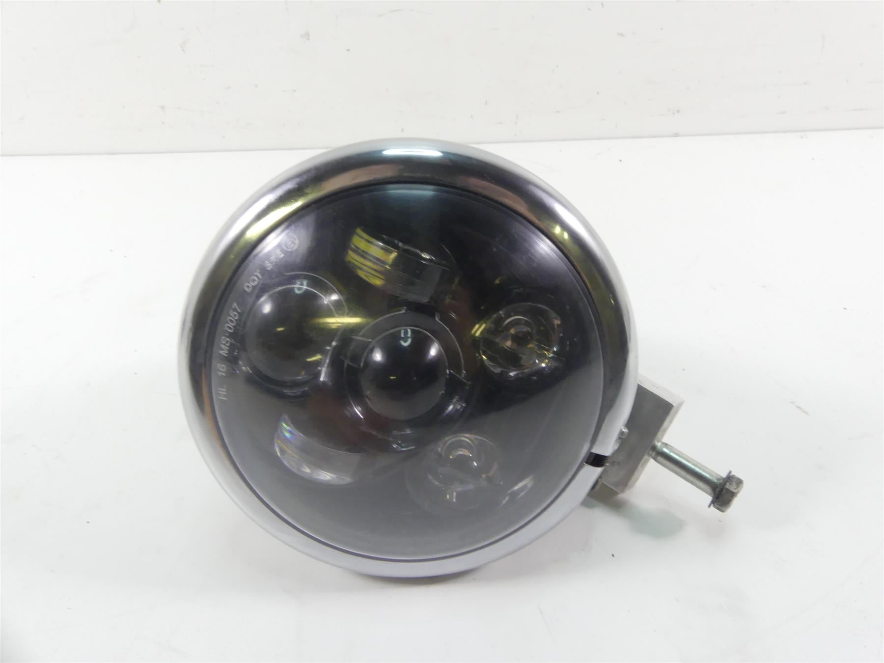 2013 Harley FXDWG Dyna Wide Glide Headlight & Aftermarket LED Lens 68787-10 {{ shop.shopifyCountryName }} - Mototech271