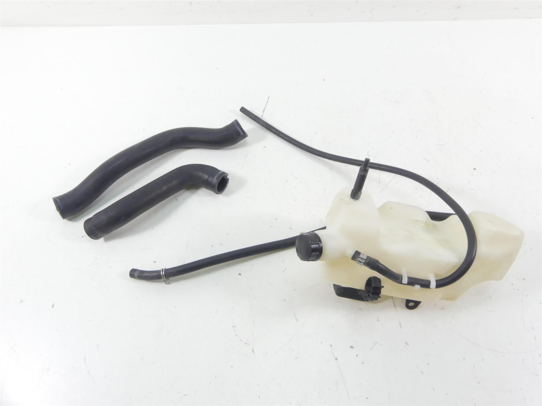 2017 Ducati Monster 1200 S Radiator Cooler Hoses Reservoir Set 58510822B | Mototech271