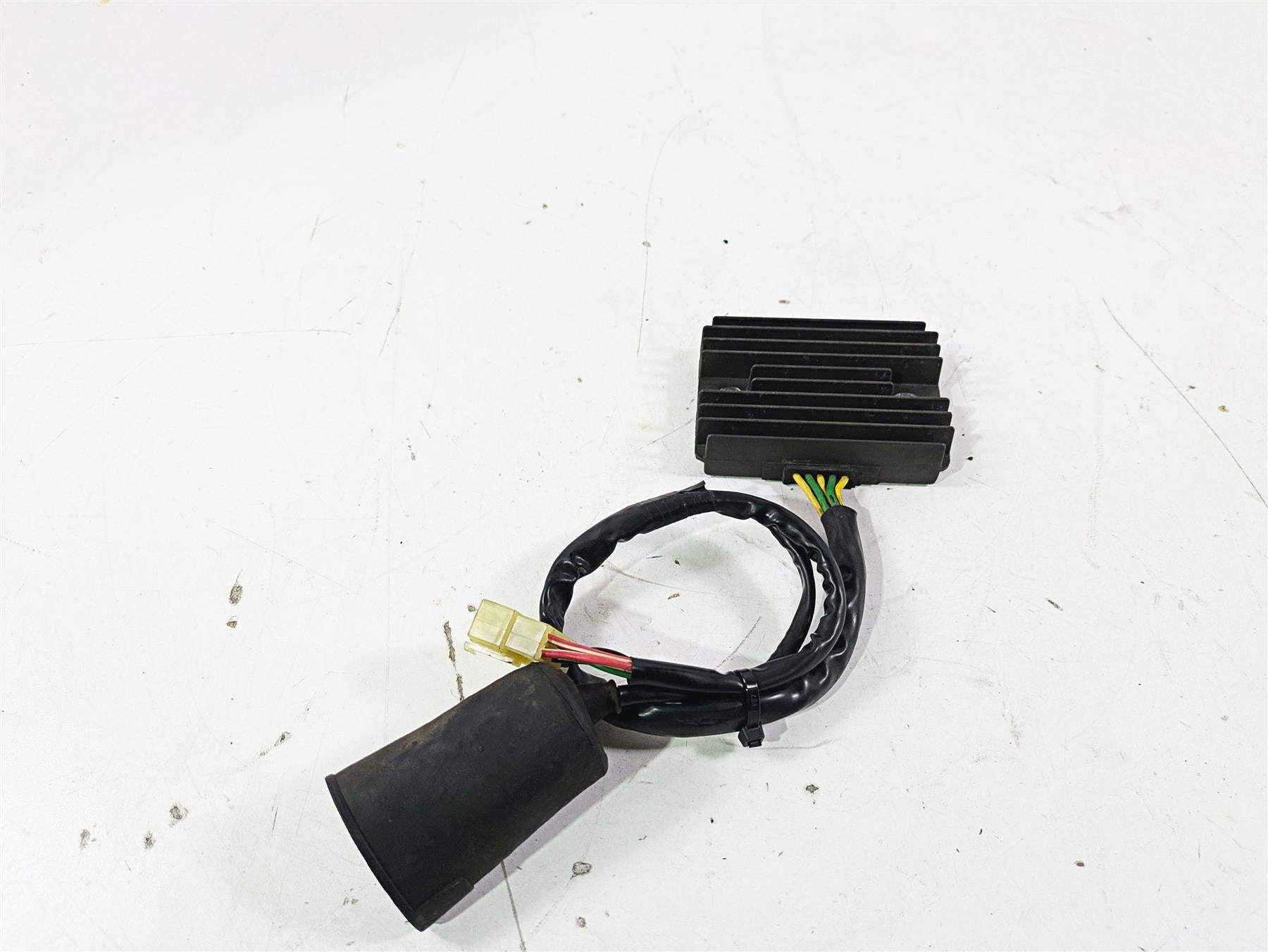 2002 Honda V-Twin VTX1800 C Rectifier Voltage Regulator SH579C-12 31600-MCH-000 {{ shop.shopifyCountryName }} - Mototech271