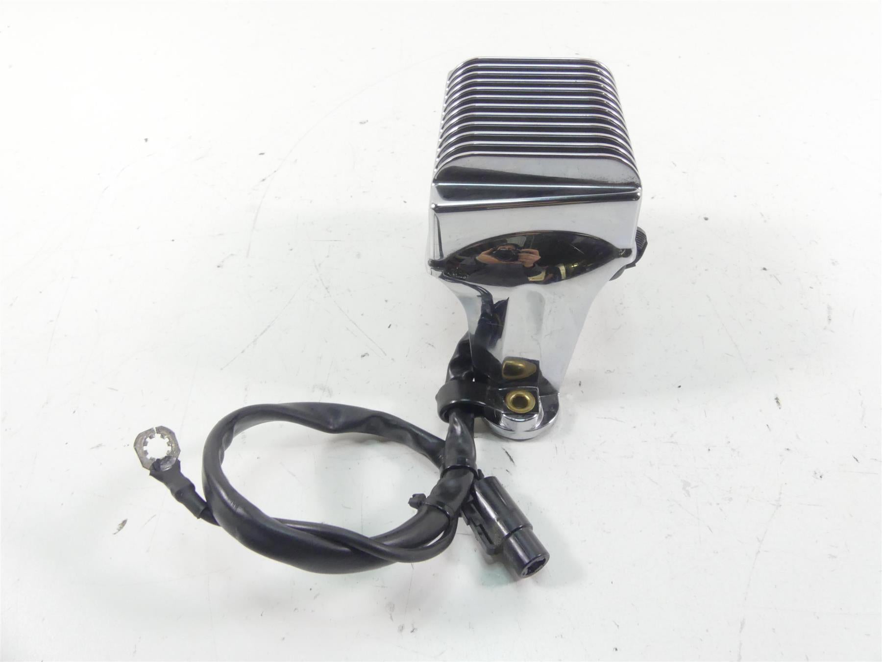 2005 Harley Touring CVO FLHTCSE Electra Glide Chrome Rectifier 74622-04 {{ shop.shopifyCountryName }} - Mototech271