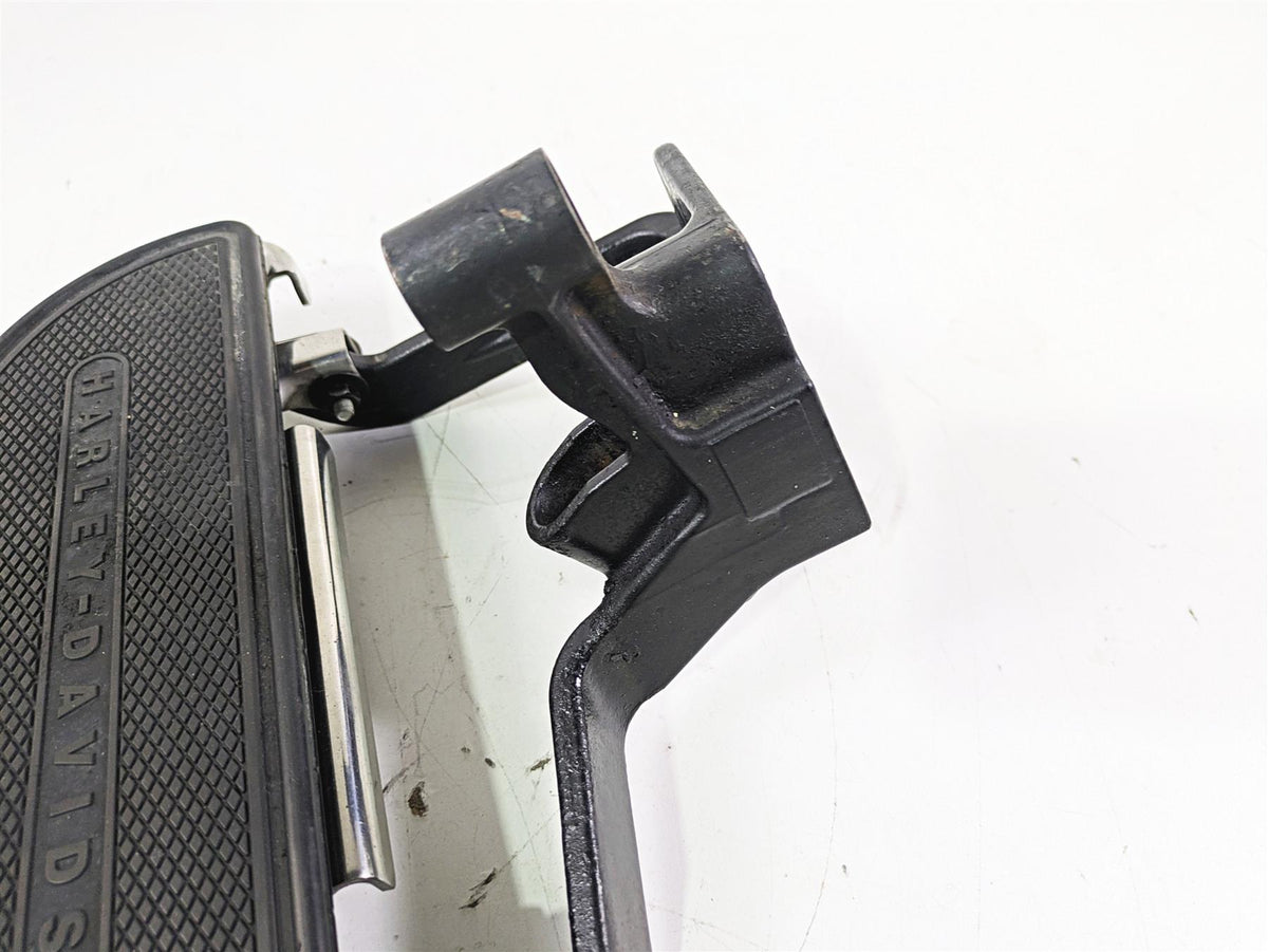 00-05 Harley Davidson Softail Left Front Floorboard & Shifter 33630-00 {{ shop.shopifyCountryName }} - Mototech271