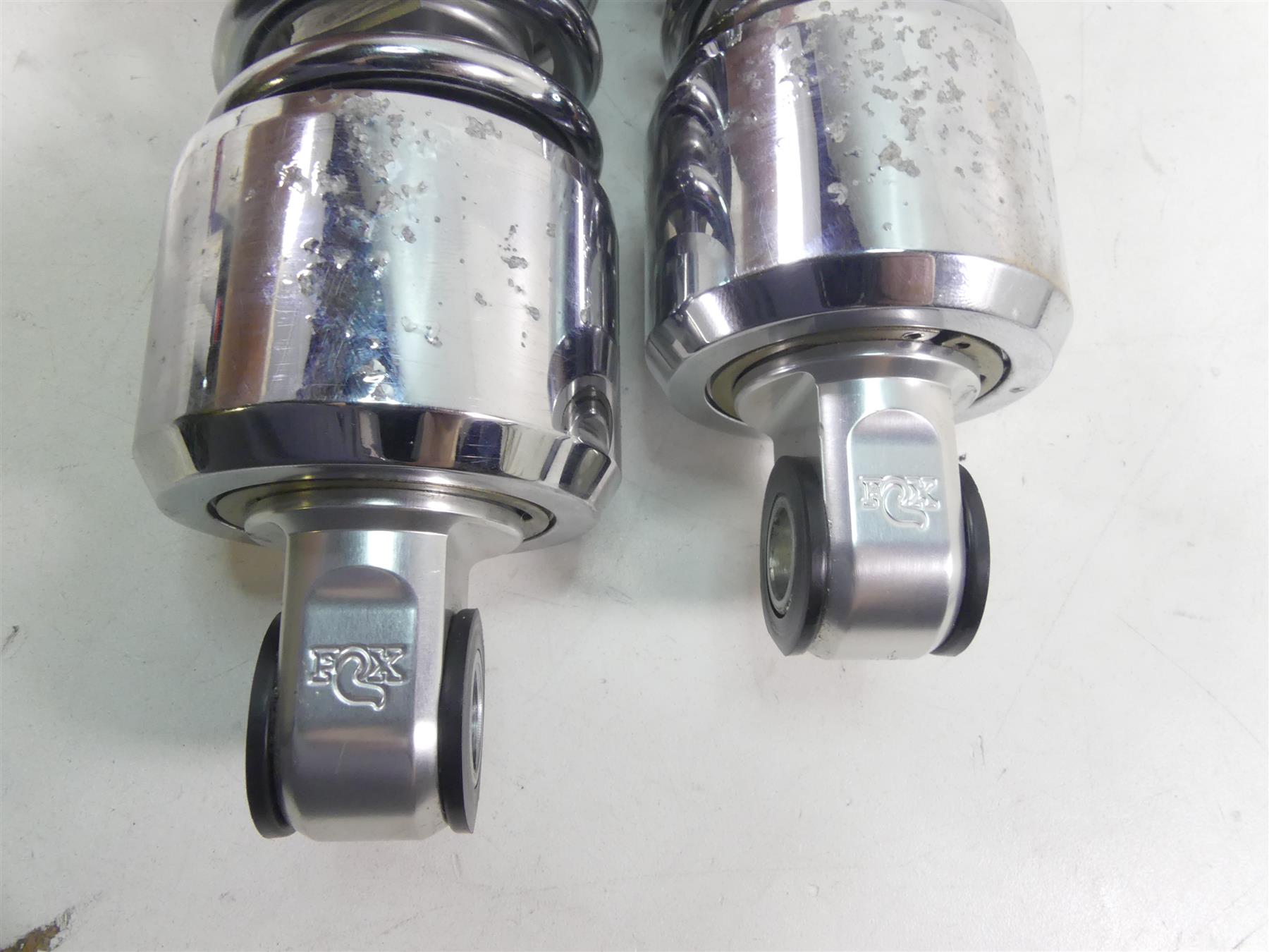 2000 Harley Dyna FXR4 CVO Super Glide Rear Fox Shock Damper 12" READ 54560-95 {{ shop.shopifyCountryName }} - Mototech271