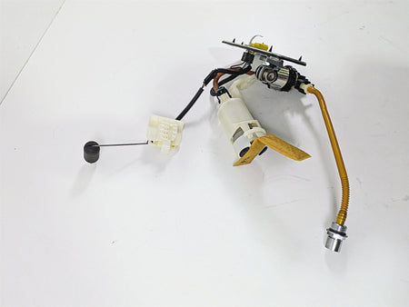 2008 Harley FXCWC Softail Rocker Fuel Gas Petrol Pump - Tested 75143-08A {{ shop.shopifyCountryName }} - Mototech271