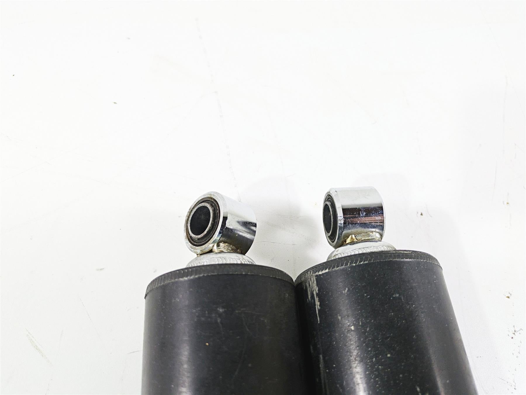 2008 Harley FLSTSB Cross Bones Showa Rear Suspension Shocks 54549-04 {{ shop.shopifyCountryName }} - Mototech271