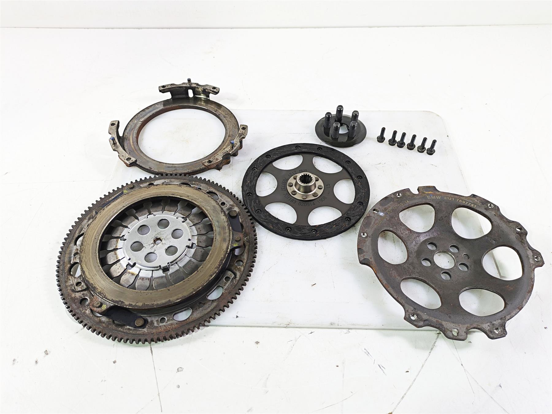 2015 BMW R nineT K21 Friction Clutch Pressure Plate Disc Set 591 Mi 21217697737 {{ shop.shopifyCountryName }} - Mototech271