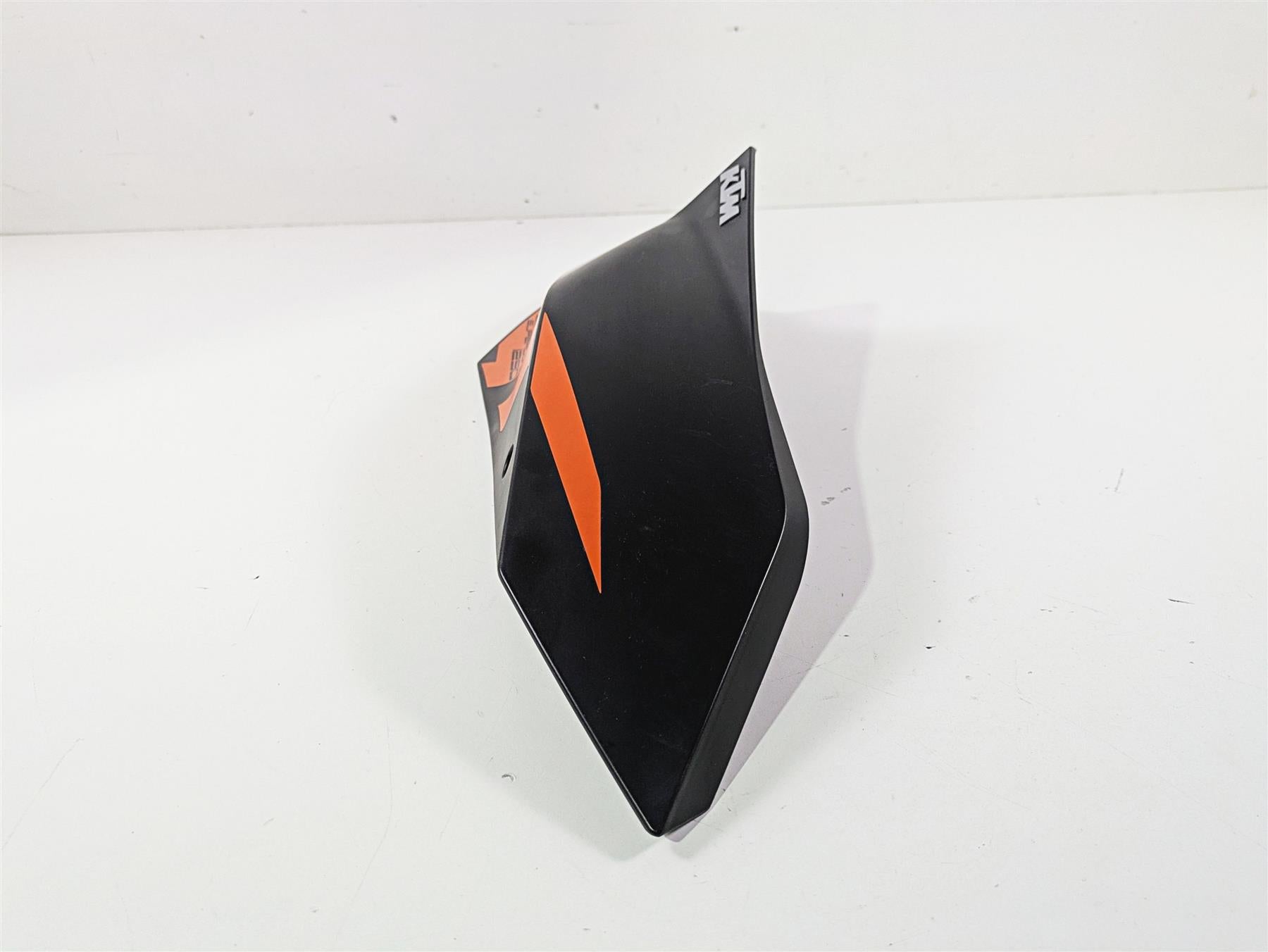 2017 KTM 1290 Super Duke GT Left Tank Cover Fairing 61408050100 {{ shop.shopifyCountryName }} - Mototech271