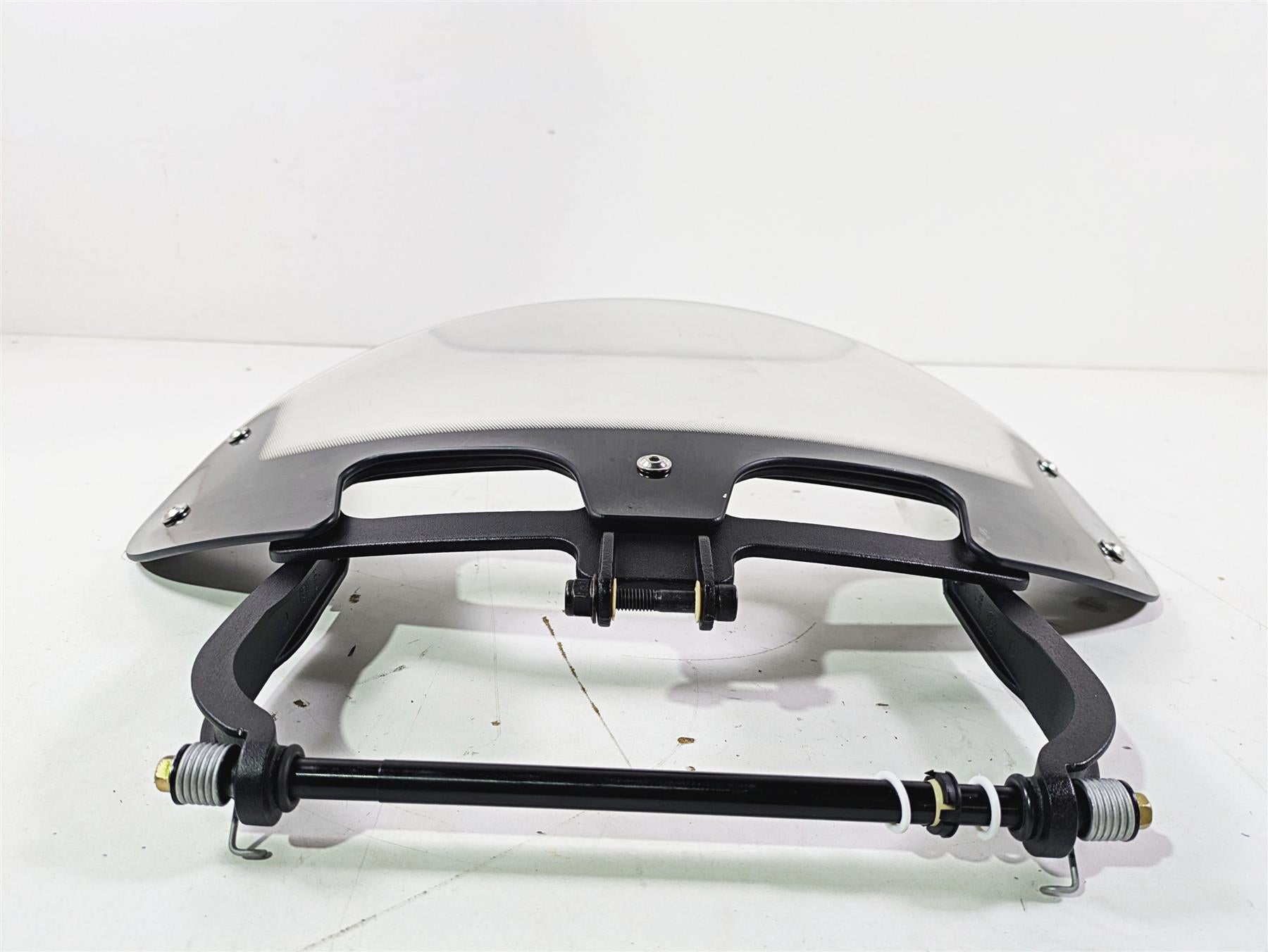 2019 Indian Chieftain Limited Windshield Windscreen & Mounts 2881797 5138467 {{ shop.shopifyCountryName }} - Mototech271