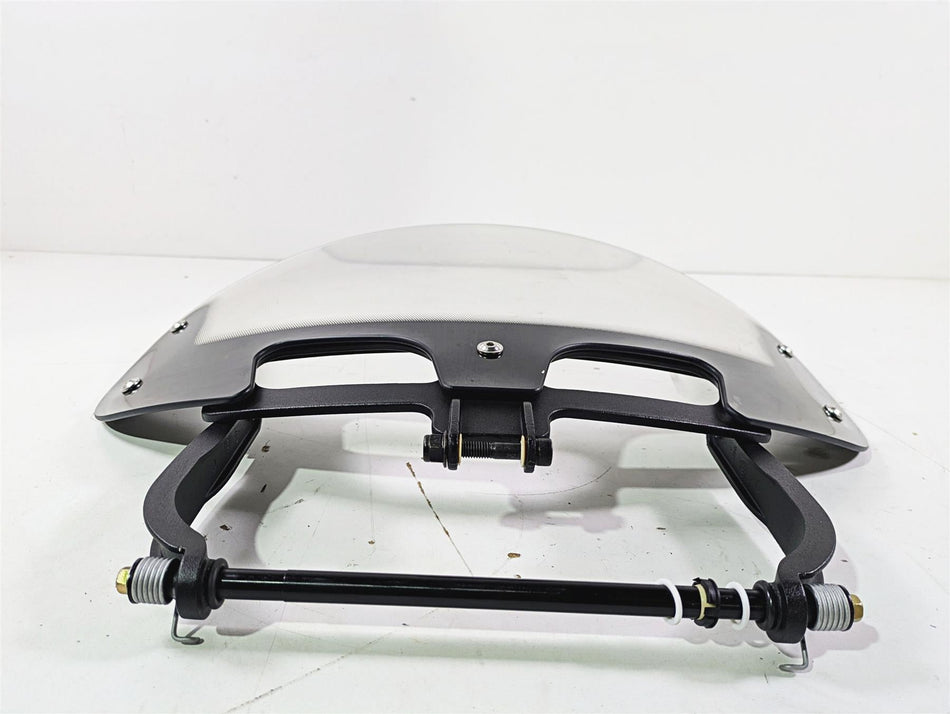 2019 Indian Chieftain Limited Windshield Windscreen & Mounts 2881797 5138467 {{ shop.shopifyCountryName }} - Mototech271
