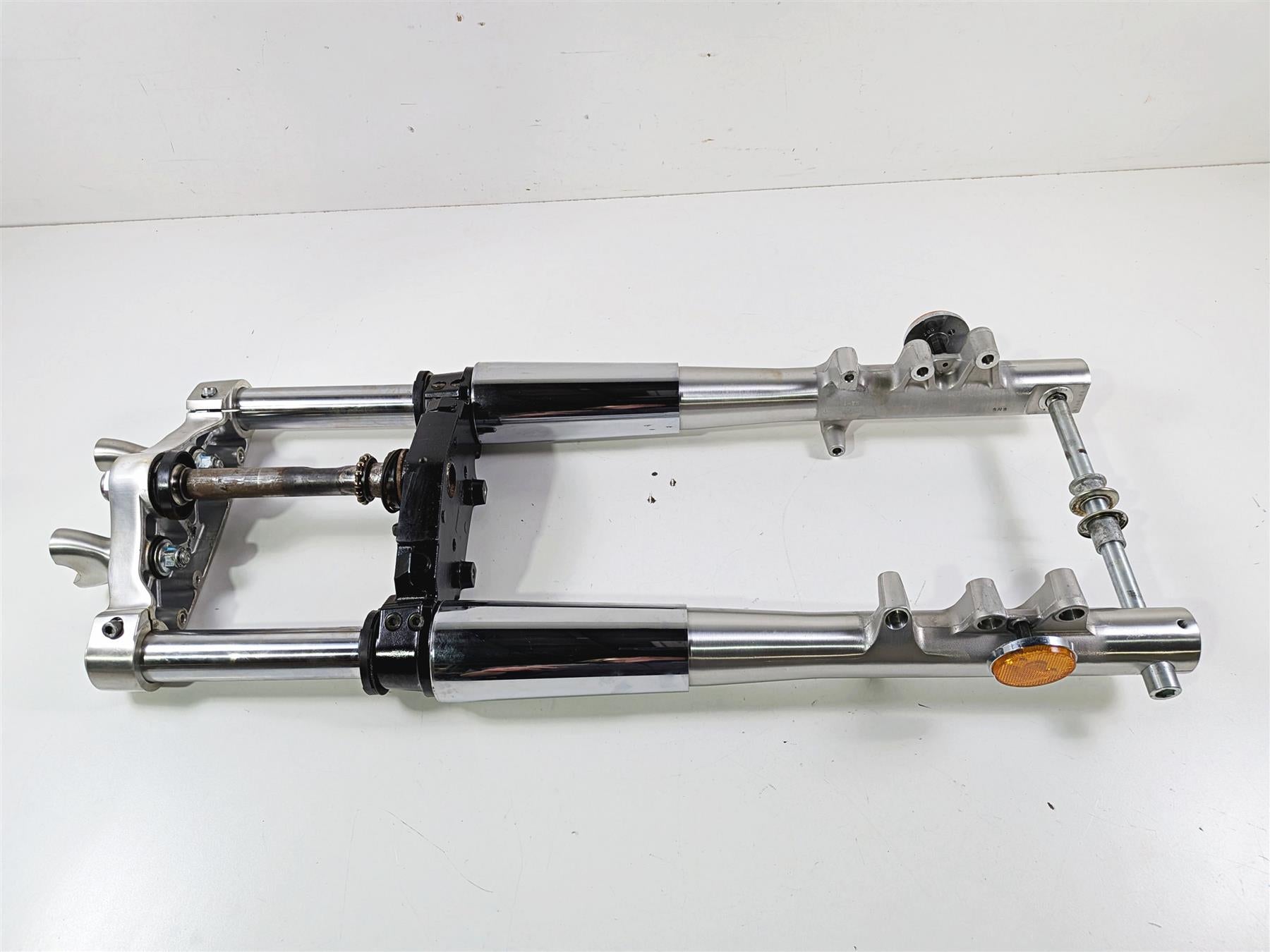 2006 Suzuki C90 VL1500T Boulevard Front End Fork Set 51103-10F70 51104-10F70 {{ shop.shopifyCountryName }} - Mototech271